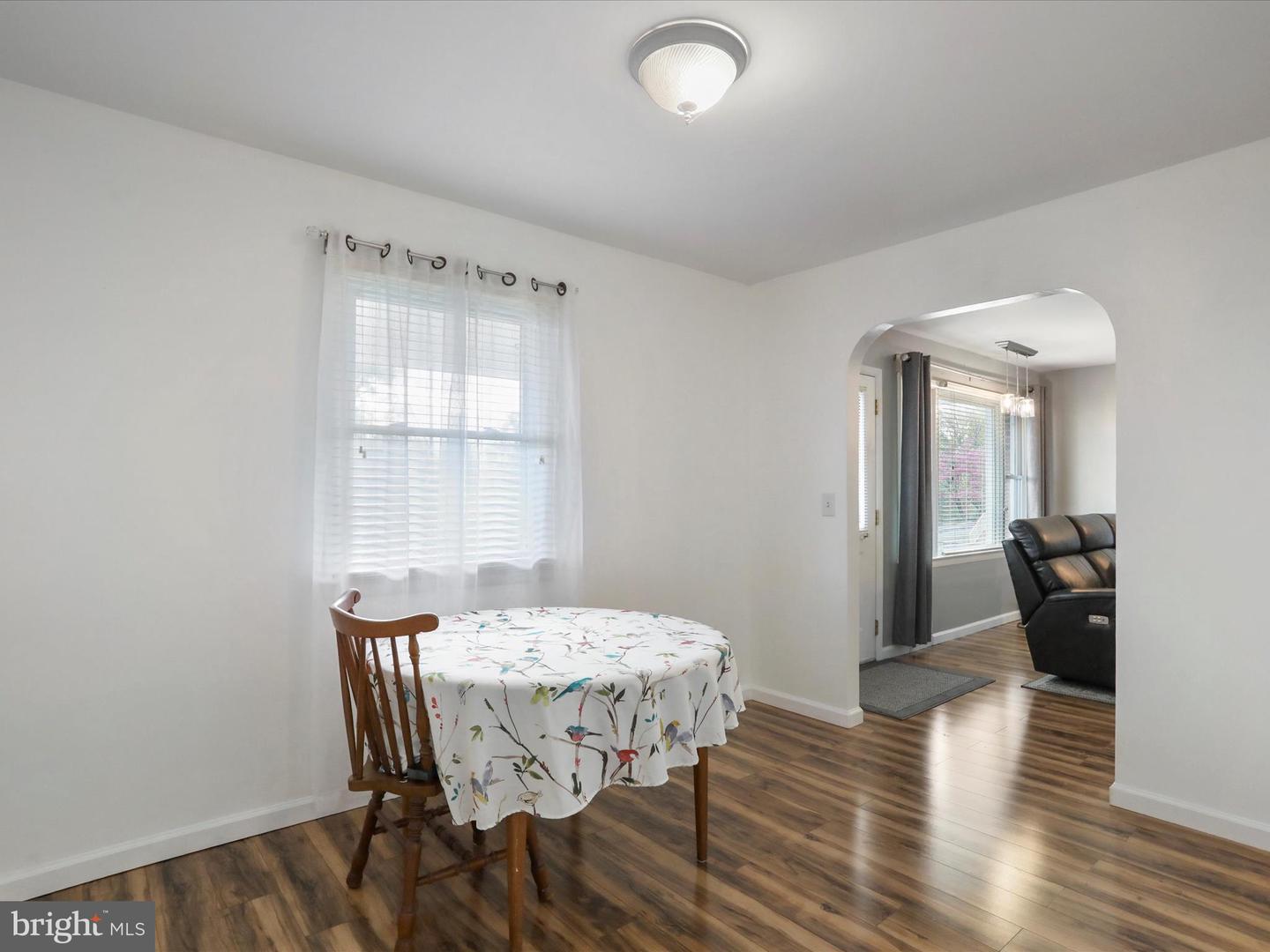 412 MASSANUTTEN HTS, WOODSTOCK, Virginia 22664, 2 Bedrooms Bedrooms, ,1 BathroomBathrooms,Residential,For sale,412 MASSANUTTEN HTS,VASH2012860 MLS # VASH2012860