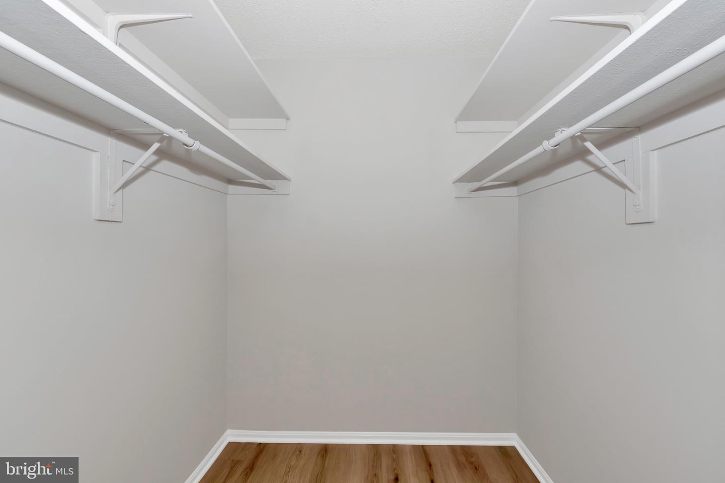 5904 MOUNT EAGLE DR #210, ALEXANDRIA, Virginia 22303, 2 Bedrooms Bedrooms, 4 Rooms Rooms,2 BathroomsBathrooms,Residential,For sale,5904 MOUNT EAGLE DR #210,VAFX2276278 MLS # VAFX2276278 5904 MOUNT EAGLE DR #210, ALEXANDRIA, Virginia 22303, 2 Bedrooms Bedrooms, 4 Rooms Rooms,2 BathroomsBathrooms,Residential,For sale,5904 MOUNT EAGLE DR #210,VAFX2276278 MLS # VAFX2276278