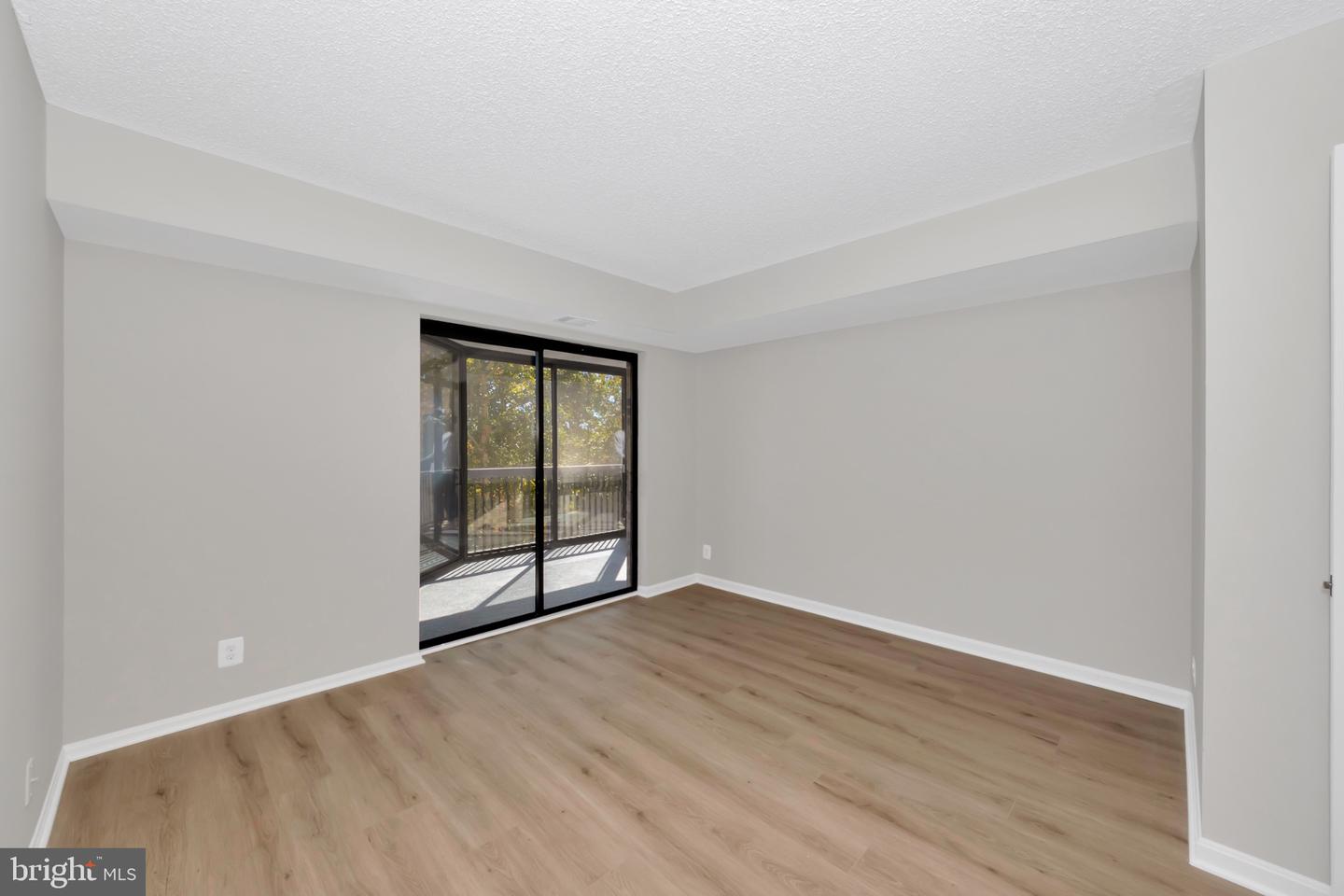 5904 MOUNT EAGLE DR #210, ALEXANDRIA, Virginia 22303, 2 Bedrooms Bedrooms, 4 Rooms Rooms,2 BathroomsBathrooms,Residential,For sale,5904 MOUNT EAGLE DR #210,VAFX2276278 MLS # VAFX2276278 5904 MOUNT EAGLE DR #210, ALEXANDRIA, Virginia 22303, 2 Bedrooms Bedrooms, 4 Rooms Rooms,2 BathroomsBathrooms,Residential,For sale,5904 MOUNT EAGLE DR #210,VAFX2276278 MLS # VAFX2276278