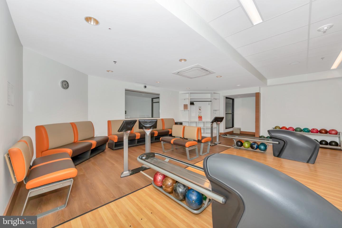 5904 MOUNT EAGLE DR #210, ALEXANDRIA, Virginia 22303, 2 Bedrooms Bedrooms, 4 Rooms Rooms,2 BathroomsBathrooms,Residential,For sale,5904 MOUNT EAGLE DR #210,VAFX2276278 MLS # VAFX2276278 5904 MOUNT EAGLE DR #210, ALEXANDRIA, Virginia 22303, 2 Bedrooms Bedrooms, 4 Rooms Rooms,2 BathroomsBathrooms,Residential,For sale,5904 MOUNT EAGLE DR #210,VAFX2276278 MLS # VAFX2276278