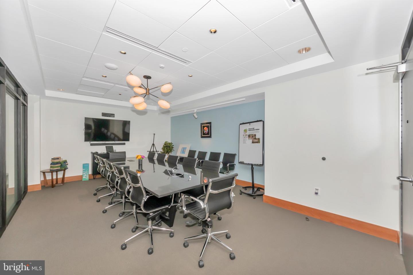 5904 MOUNT EAGLE DR #210, ALEXANDRIA, Virginia 22303, 2 Bedrooms Bedrooms, 4 Rooms Rooms,2 BathroomsBathrooms,Residential,For sale,5904 MOUNT EAGLE DR #210,VAFX2276278 MLS # VAFX2276278 5904 MOUNT EAGLE DR #210, ALEXANDRIA, Virginia 22303, 2 Bedrooms Bedrooms, 4 Rooms Rooms,2 BathroomsBathrooms,Residential,For sale,5904 MOUNT EAGLE DR #210,VAFX2276278 MLS # VAFX2276278