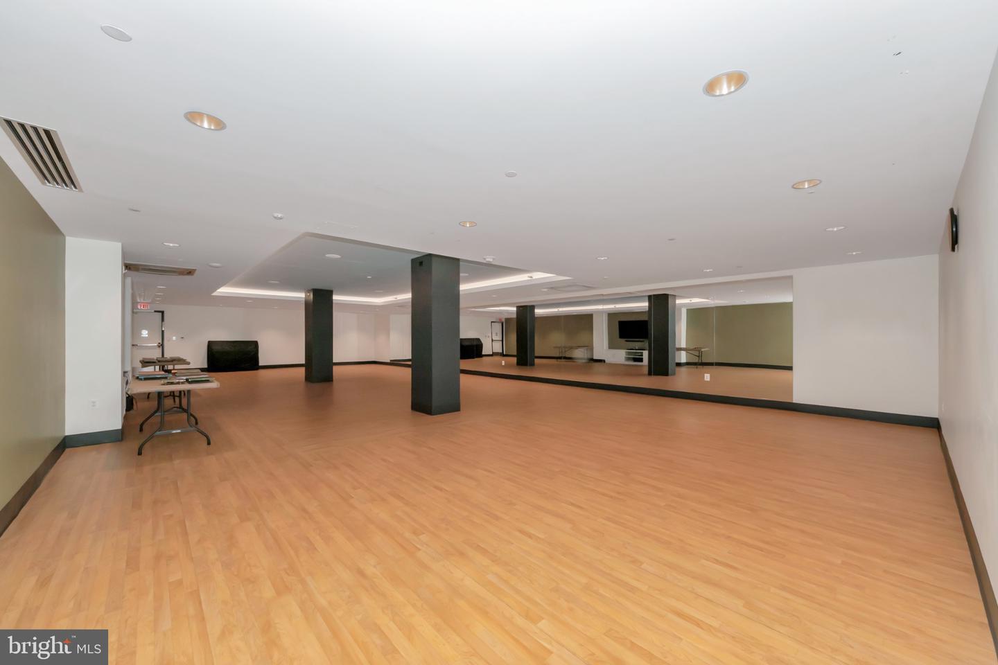 5904 MOUNT EAGLE DR #210, ALEXANDRIA, Virginia 22303, 2 Bedrooms Bedrooms, 4 Rooms Rooms,2 BathroomsBathrooms,Residential,For sale,5904 MOUNT EAGLE DR #210,VAFX2276278 MLS # VAFX2276278 5904 MOUNT EAGLE DR #210, ALEXANDRIA, Virginia 22303, 2 Bedrooms Bedrooms, 4 Rooms Rooms,2 BathroomsBathrooms,Residential,For sale,5904 MOUNT EAGLE DR #210,VAFX2276278 MLS # VAFX2276278
