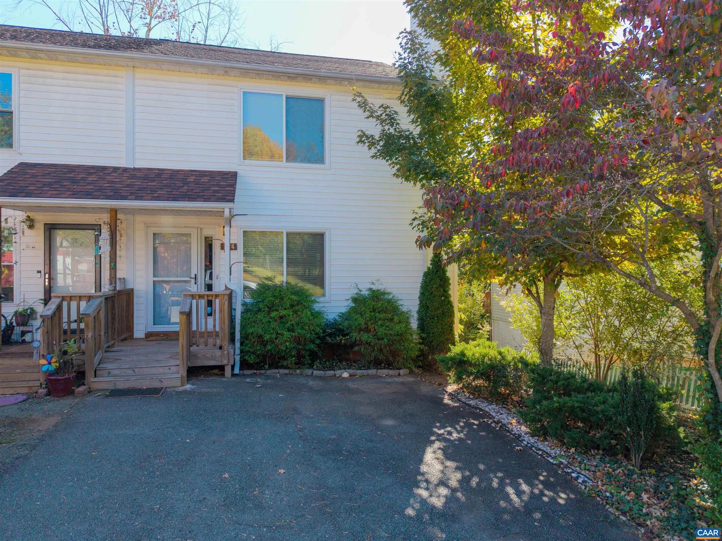 314 RIVERSIDE AVE, CHARLOTTESVILLE, Virginia 22902, 4 Bedrooms Bedrooms, ,2 BathroomsBathrooms,Residential,For sale,314 RIVERSIDE AVE,670440 MLS # 670440