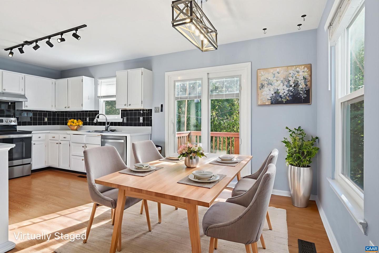 314 RIVERSIDE AVE, CHARLOTTESVILLE, Virginia 22902, 4 Bedrooms Bedrooms, ,2 BathroomsBathrooms,Residential,For sale,314 RIVERSIDE AVE,670440 MLS # 670440