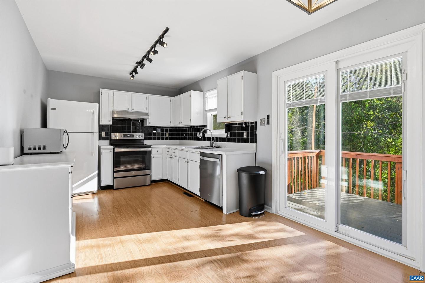 314 RIVERSIDE AVE, CHARLOTTESVILLE, Virginia 22902, 4 Bedrooms Bedrooms, ,2 BathroomsBathrooms,Residential,For sale,314 RIVERSIDE AVE,670440 MLS # 670440