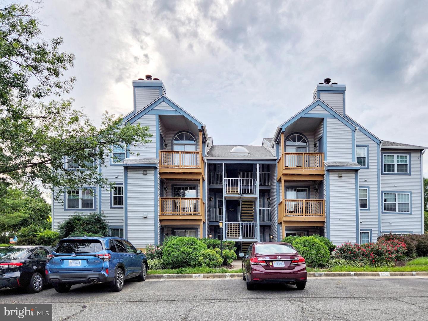 6923 VICTORIA DR #K, ALEXANDRIA, Virginia 22310, 2 Bedrooms Bedrooms, ,2 BathroomsBathrooms,Residential,For sale,6923 VICTORIA DR #K,VAFX2276358 MLS # VAFX2276358 6923 VICTORIA DR #K, ALEXANDRIA, Virginia 22310, 2 Bedrooms Bedrooms, ,2 BathroomsBathrooms,Residential,For sale,6923 VICTORIA DR #K,VAFX2276358 MLS # VAFX2276358