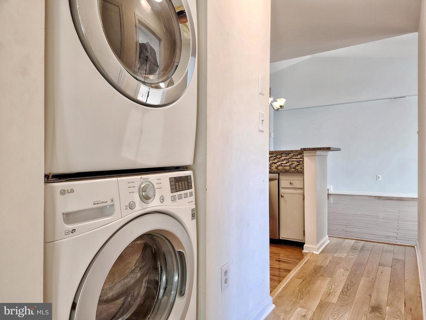 6923 VICTORIA DR #K, ALEXANDRIA, Virginia 22310, 2 Bedrooms Bedrooms, ,2 BathroomsBathrooms,Residential,For sale,6923 VICTORIA DR #K,VAFX2276358 MLS # VAFX2276358 6923 VICTORIA DR #K, ALEXANDRIA, Virginia 22310, 2 Bedrooms Bedrooms, ,2 BathroomsBathrooms,Residential,For sale,6923 VICTORIA DR #K,VAFX2276358 MLS # VAFX2276358