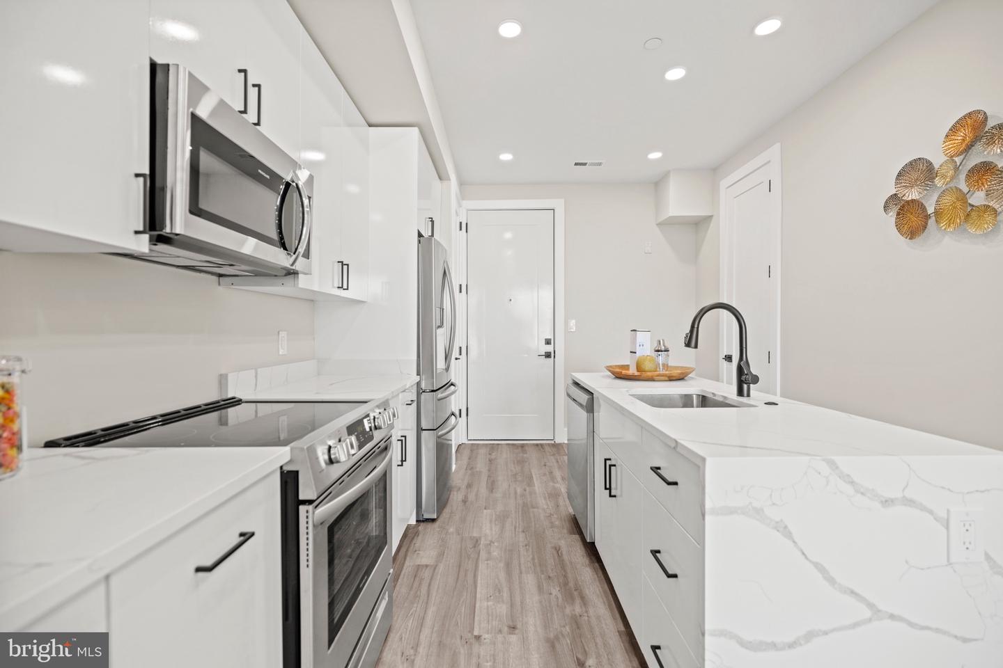 824 18TH ST NE #302, WASHINGTON, District Of Columbia 20002, 2 Bedrooms Bedrooms, ,2 BathroomsBathrooms,Residential,For sale,824 18TH ST NE #302,DCDC2229180 MLS # DCDC2229180 824 18TH ST NE #302, WASHINGTON, District Of Columbia 20002, 2 Bedrooms Bedrooms, ,2 BathroomsBathrooms,Residential,For sale,824 18TH ST NE #302,DCDC2229180 MLS # DCDC2229180