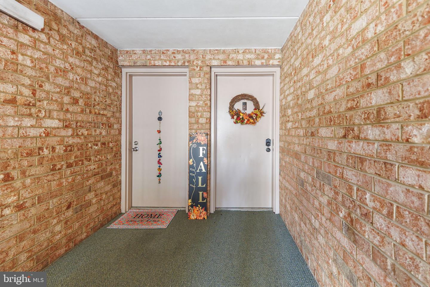2650 REDCOAT DR #3D, ALEXANDRIA, Virginia 22303, 2 Bedrooms Bedrooms, 5 Rooms Rooms,1 BathroomBathrooms,Residential,For sale,2650 REDCOAT DR #3D,VAFX2276124 MLS # VAFX2276124 2650 REDCOAT DR #3D, ALEXANDRIA, Virginia 22303, 2 Bedrooms Bedrooms, 5 Rooms Rooms,1 BathroomBathrooms,Residential,For sale,2650 REDCOAT DR #3D,VAFX2276124 MLS # VAFX2276124