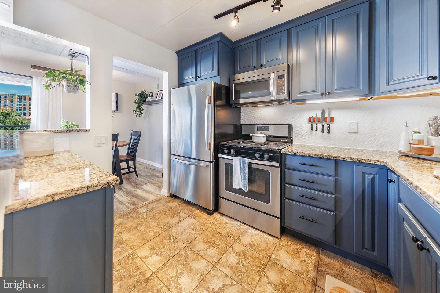 2650 REDCOAT DR #3D, ALEXANDRIA, Virginia 22303, 2 Bedrooms Bedrooms, 5 Rooms Rooms,1 BathroomBathrooms,Residential,For sale,2650 REDCOAT DR #3D,VAFX2276124 MLS # VAFX2276124 2650 REDCOAT DR #3D, ALEXANDRIA, Virginia 22303, 2 Bedrooms Bedrooms, 5 Rooms Rooms,1 BathroomBathrooms,Residential,For sale,2650 REDCOAT DR #3D,VAFX2276124 MLS # VAFX2276124