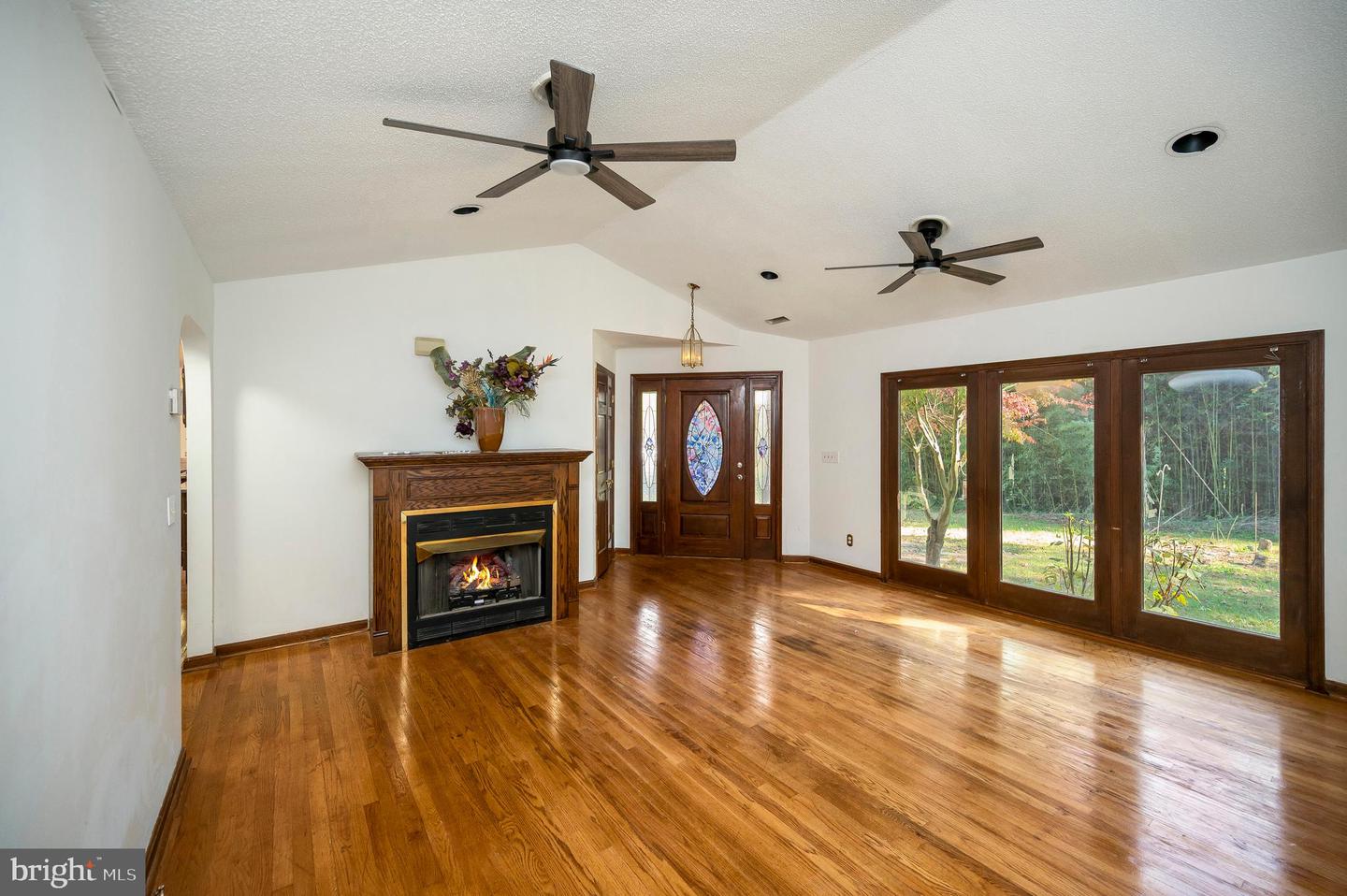 6709 MARYE RD, SPOTSYLVANIA, Virginia 22551, 3 Bedrooms Bedrooms, ,3 BathroomsBathrooms,Residential,For sale,6709 MARYE RD,VASP2037196 MLS # VASP2037196 6709 MARYE RD, SPOTSYLVANIA, Virginia 22551, 3 Bedrooms Bedrooms, ,3 BathroomsBathrooms,Residential,For sale,6709 MARYE RD,VASP2037196 MLS # VASP2037196