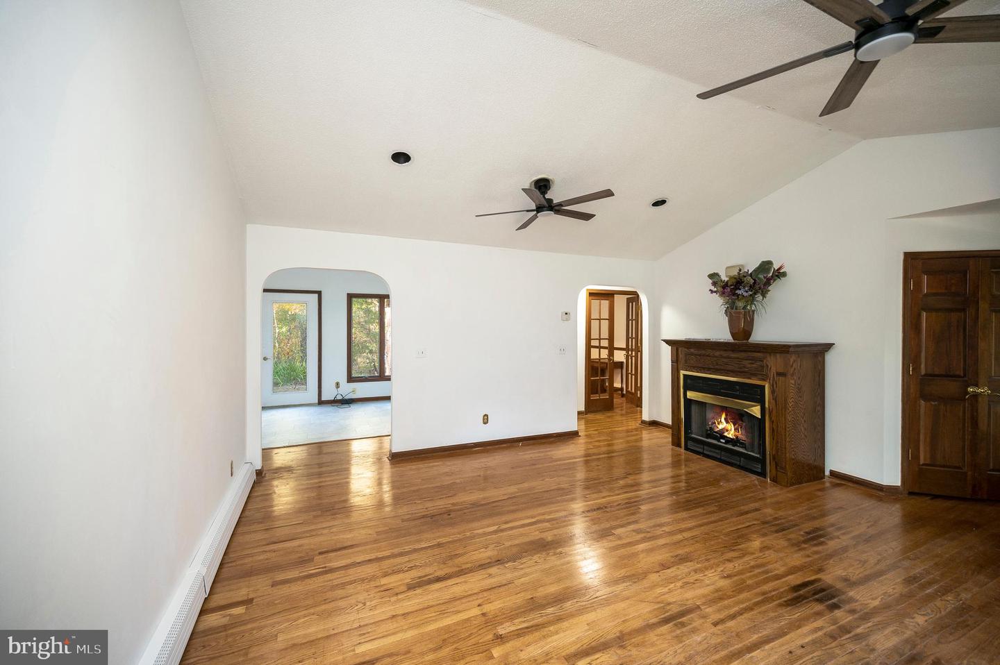 6709 MARYE RD, SPOTSYLVANIA, Virginia 22551, 3 Bedrooms Bedrooms, ,3 BathroomsBathrooms,Residential,For sale,6709 MARYE RD,VASP2037196 MLS # VASP2037196 6709 MARYE RD, SPOTSYLVANIA, Virginia 22551, 3 Bedrooms Bedrooms, ,3 BathroomsBathrooms,Residential,For sale,6709 MARYE RD,VASP2037196 MLS # VASP2037196