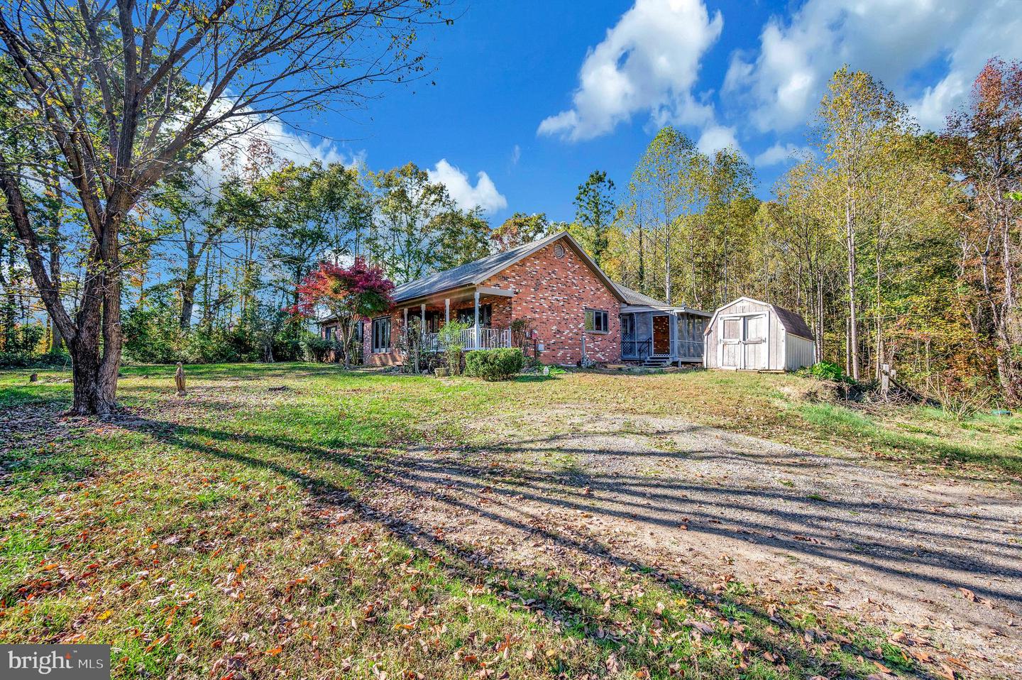 6709 MARYE RD, SPOTSYLVANIA, Virginia 22551, 3 Bedrooms Bedrooms, ,3 BathroomsBathrooms,Residential,For sale,6709 MARYE RD,VASP2037196 MLS # VASP2037196 6709 MARYE RD, SPOTSYLVANIA, Virginia 22551, 3 Bedrooms Bedrooms, ,3 BathroomsBathrooms,Residential,For sale,6709 MARYE RD,VASP2037196 MLS # VASP2037196