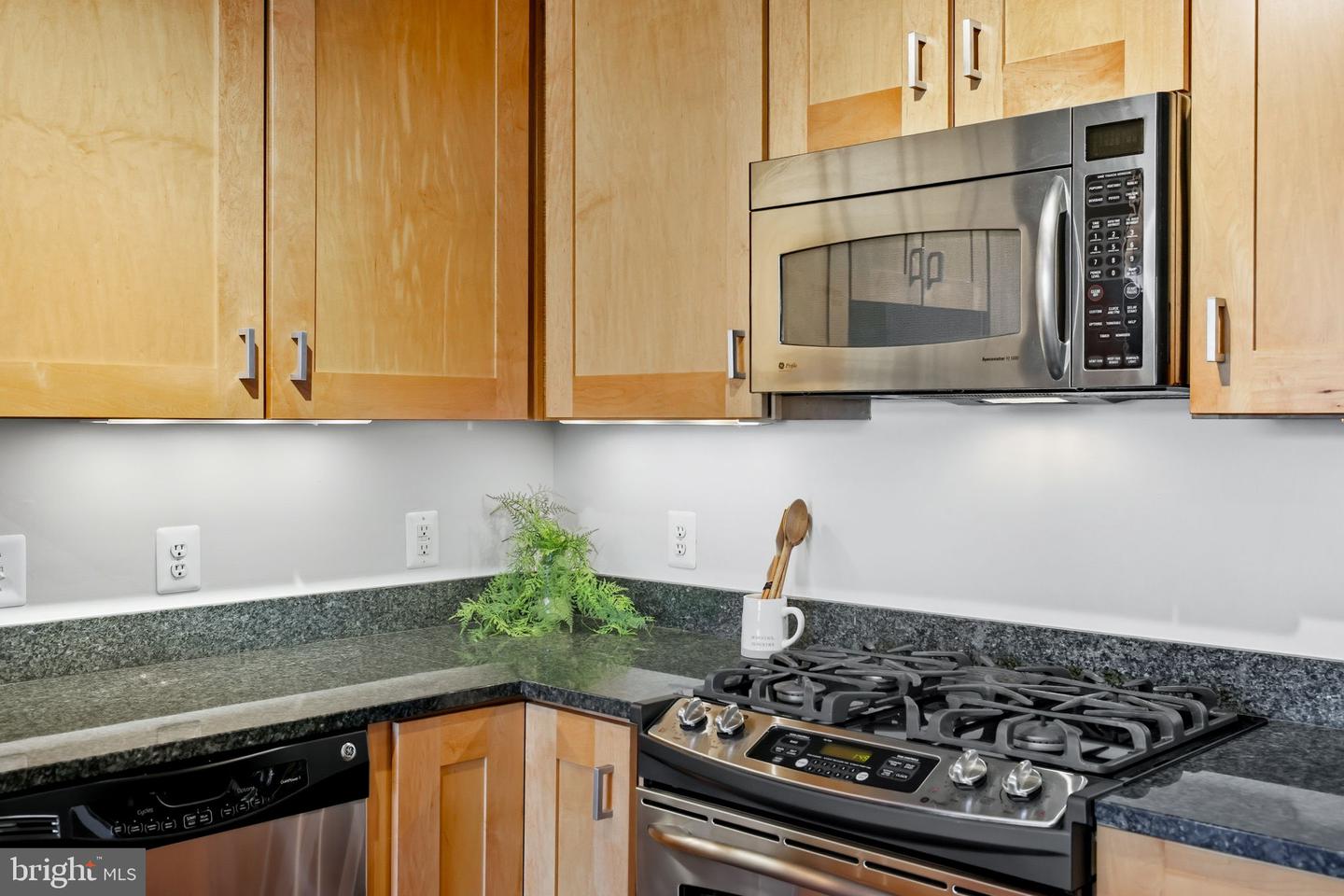 2200 N WESTMORELAND ST #202, ARLINGTON, Virginia 22213, 1 Bedroom Bedrooms, ,1 BathroomBathrooms,Residential,For sale,2200 N WESTMORELAND ST #202,VAAR2065342 MLS # VAAR2065342 2200 N WESTMORELAND ST #202, ARLINGTON, Virginia 22213, 1 Bedroom Bedrooms, ,1 BathroomBathrooms,Residential,For sale,2200 N WESTMORELAND ST #202,VAAR2065342 MLS # VAAR2065342