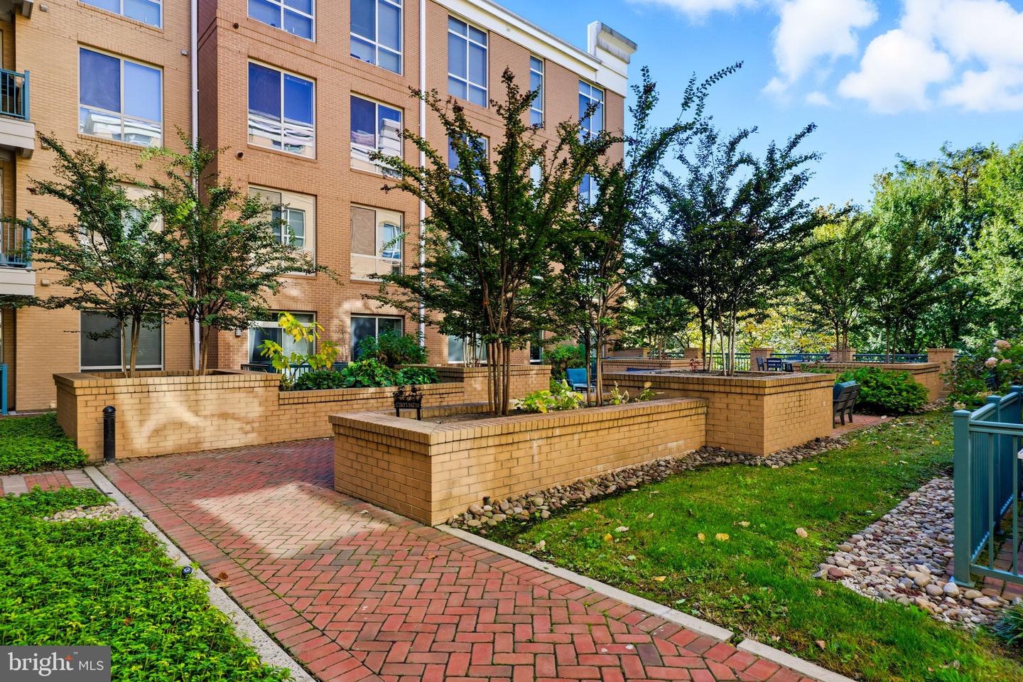 2200 N WESTMORELAND ST #202, ARLINGTON, Virginia 22213, 1 Bedroom Bedrooms, ,1 BathroomBathrooms,Residential,For sale,2200 N WESTMORELAND ST #202,VAAR2065342 MLS # VAAR2065342 2200 N WESTMORELAND ST #202, ARLINGTON, Virginia 22213, 1 Bedroom Bedrooms, ,1 BathroomBathrooms,Residential,For sale,2200 N WESTMORELAND ST #202,VAAR2065342 MLS # VAAR2065342