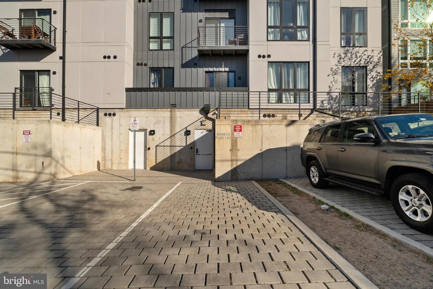 1016 17TH PL NE #7, WASHINGTON, District Of Columbia 20002, 1 Bedroom Bedrooms, 3 Rooms Rooms,1 BathroomBathrooms,Residential,For sale,1016 17TH PL NE #7,DCDC2228960 MLS # DCDC2228960 1016 17TH PL NE #7, WASHINGTON, District Of Columbia 20002, 1 Bedroom Bedrooms, 3 Rooms Rooms,1 BathroomBathrooms,Residential,For sale,1016 17TH PL NE #7,DCDC2228960 MLS # DCDC2228960