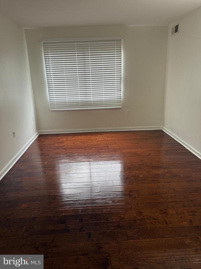 1604 RENATE DR #104, WOODBRIDGE, Virginia 22192, 1 Bedroom Bedrooms, ,1 BathroomBathrooms,Residential,For sale,1604 RENATE DR #104,VAPW2106702 MLS # VAPW2106702 1604 RENATE DR #104, WOODBRIDGE, Virginia 22192, 1 Bedroom Bedrooms, ,1 BathroomBathrooms,Residential,For sale,1604 RENATE DR #104,VAPW2106702 MLS # VAPW2106702