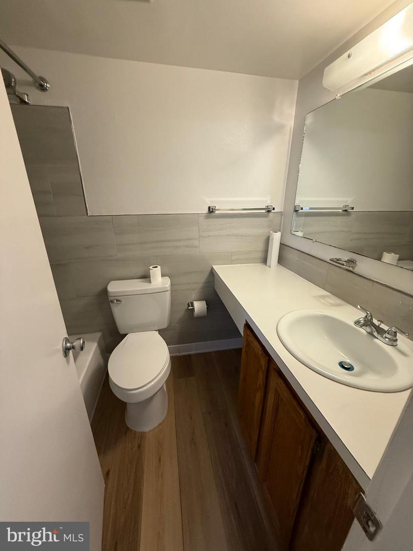 1604 RENATE DR #104, WOODBRIDGE, Virginia 22192, 1 Bedroom Bedrooms, ,1 BathroomBathrooms,Residential,For sale,1604 RENATE DR #104,VAPW2106702 MLS # VAPW2106702 1604 RENATE DR #104, WOODBRIDGE, Virginia 22192, 1 Bedroom Bedrooms, ,1 BathroomBathrooms,Residential,For sale,1604 RENATE DR #104,VAPW2106702 MLS # VAPW2106702