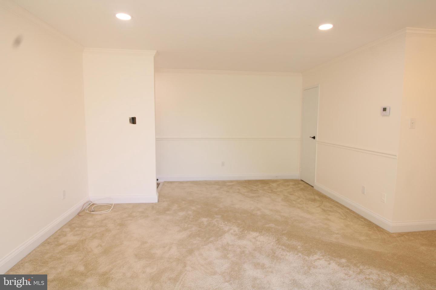 6141 EDSALL RD #E, ALEXANDRIA, Virginia 22304, 1 Bedroom Bedrooms, ,1 BathroomBathrooms,Residential,For sale,6141 EDSALL RD #E,VAAX2051196 MLS # VAAX2051196 6141 EDSALL RD #E, ALEXANDRIA, Virginia 22304, 1 Bedroom Bedrooms, ,1 BathroomBathrooms,Residential,For sale,6141 EDSALL RD #E,VAAX2051196 MLS # VAAX2051196