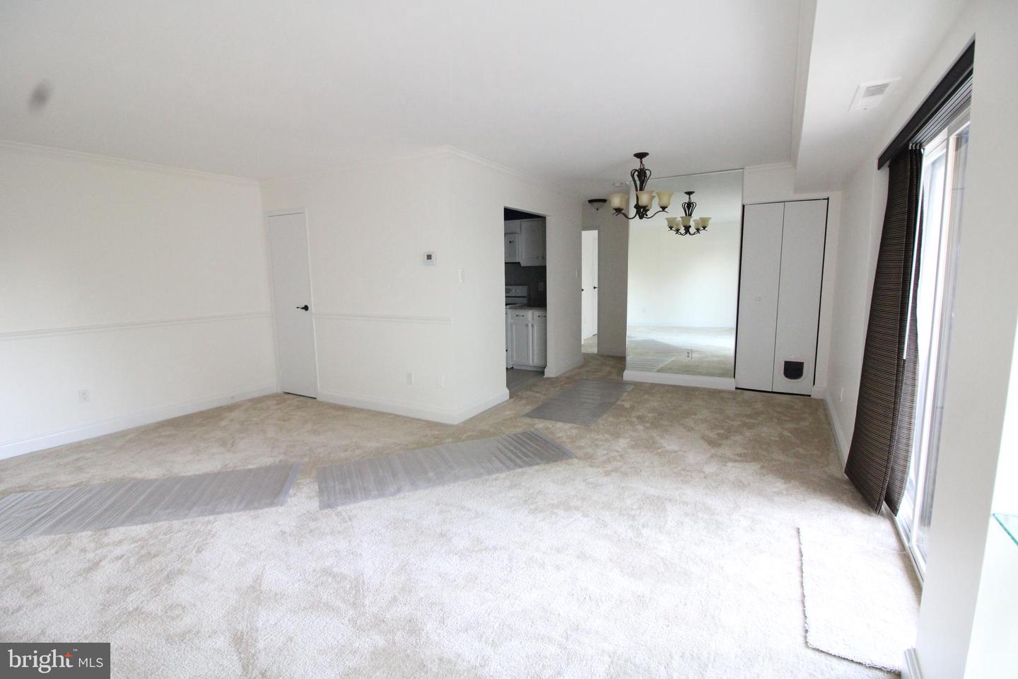 6141 EDSALL RD #E, ALEXANDRIA, Virginia 22304, 1 Bedroom Bedrooms, ,1 BathroomBathrooms,Residential,For sale,6141 EDSALL RD #E,VAAX2051196 MLS # VAAX2051196 6141 EDSALL RD #E, ALEXANDRIA, Virginia 22304, 1 Bedroom Bedrooms, ,1 BathroomBathrooms,Residential,For sale,6141 EDSALL RD #E,VAAX2051196 MLS # VAAX2051196