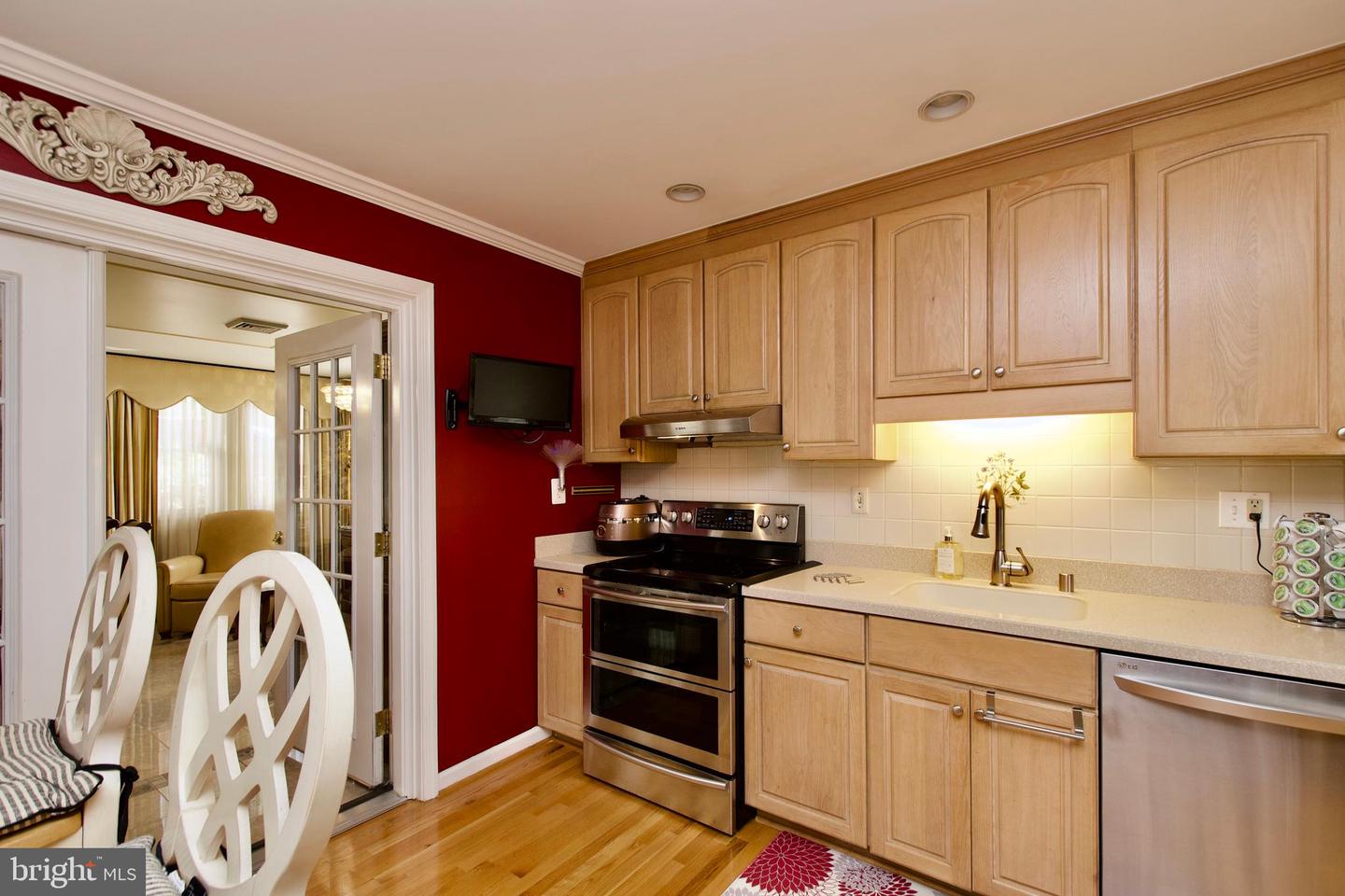 7052 WARDELL ST, ANNANDALE, Virginia 22003, 4 Bedrooms Bedrooms, ,3 BathroomsBathrooms,Residential,For sale,7052 WARDELL ST,VAFX2276244 MLS # VAFX2276244 7052 WARDELL ST, ANNANDALE, Virginia 22003, 4 Bedrooms Bedrooms, ,3 BathroomsBathrooms,Residential,For sale,7052 WARDELL ST,VAFX2276244 MLS # VAFX2276244