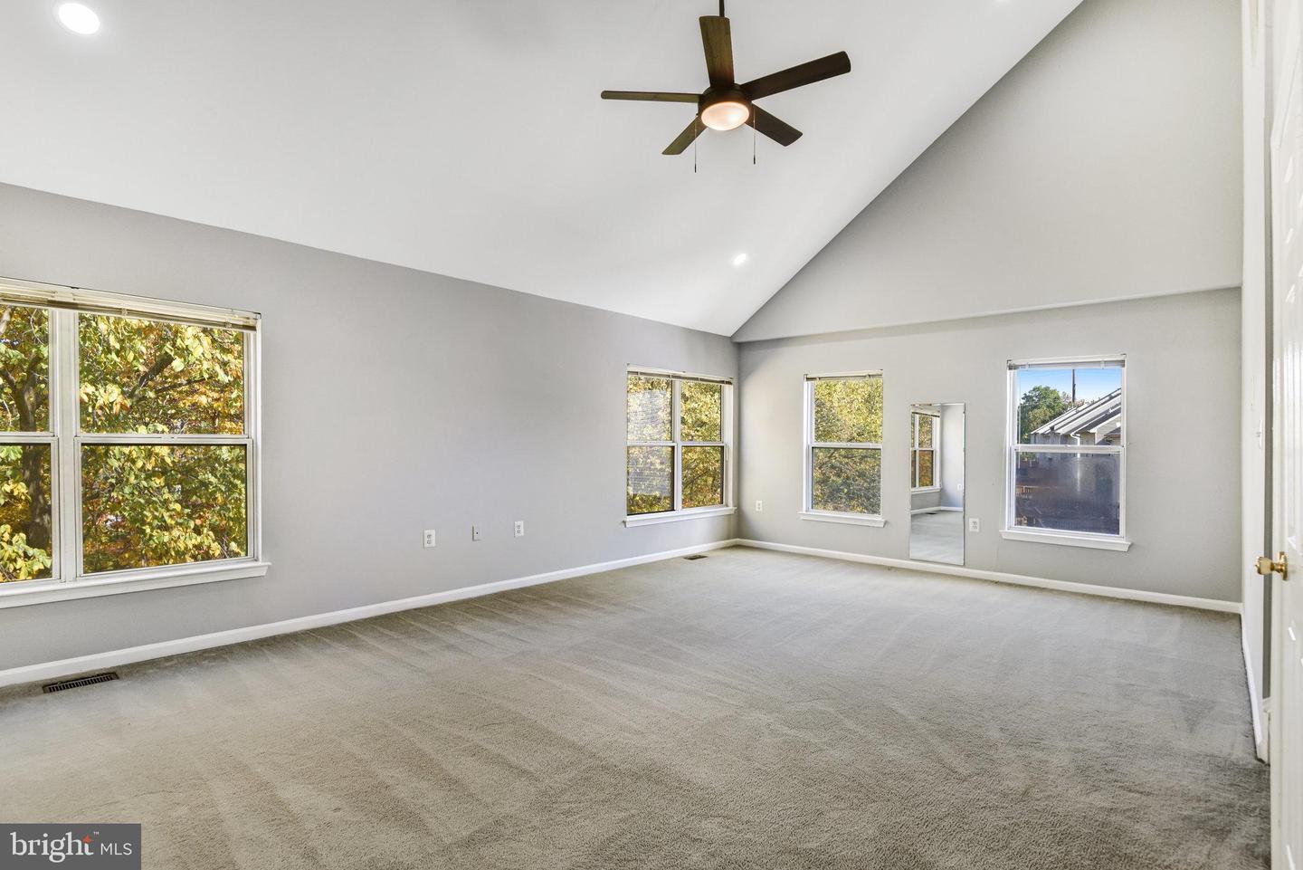 4737 GREAT HERON CIR, FAIRFAX, Virginia 22033, 3 Bedrooms Bedrooms, ,3 BathroomsBathrooms,Residential,For sale,4737 GREAT HERON CIR,VAFX2276274 MLS # VAFX2276274 4737 GREAT HERON CIR, FAIRFAX, Virginia 22033, 3 Bedrooms Bedrooms, ,3 BathroomsBathrooms,Residential,For sale,4737 GREAT HERON CIR,VAFX2276274 MLS # VAFX2276274