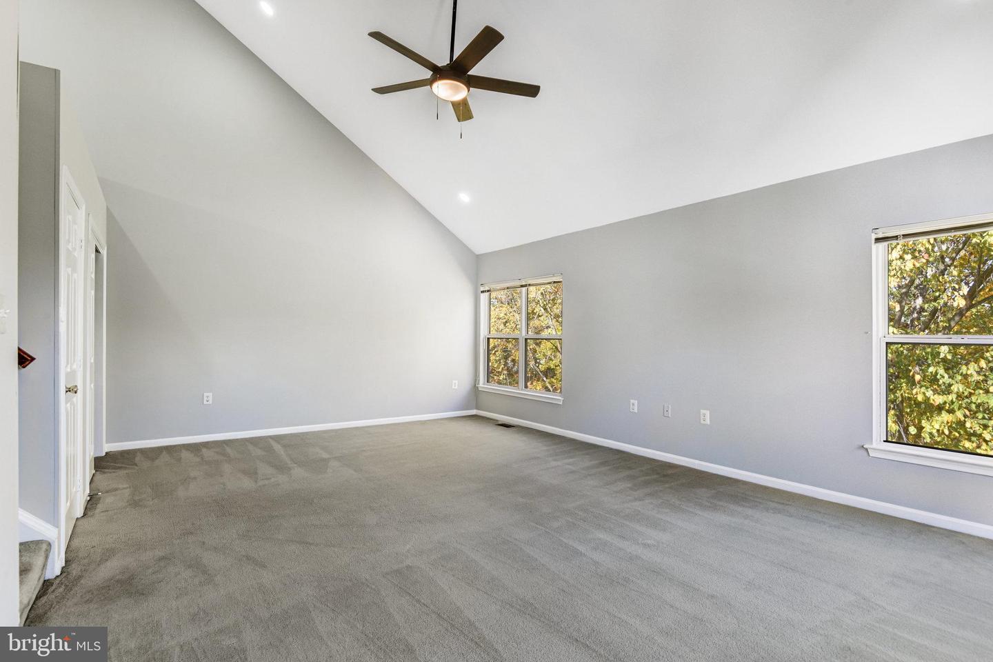 4737 GREAT HERON CIR, FAIRFAX, Virginia 22033, 3 Bedrooms Bedrooms, ,3 BathroomsBathrooms,Residential,For sale,4737 GREAT HERON CIR,VAFX2276274 MLS # VAFX2276274 4737 GREAT HERON CIR, FAIRFAX, Virginia 22033, 3 Bedrooms Bedrooms, ,3 BathroomsBathrooms,Residential,For sale,4737 GREAT HERON CIR,VAFX2276274 MLS # VAFX2276274