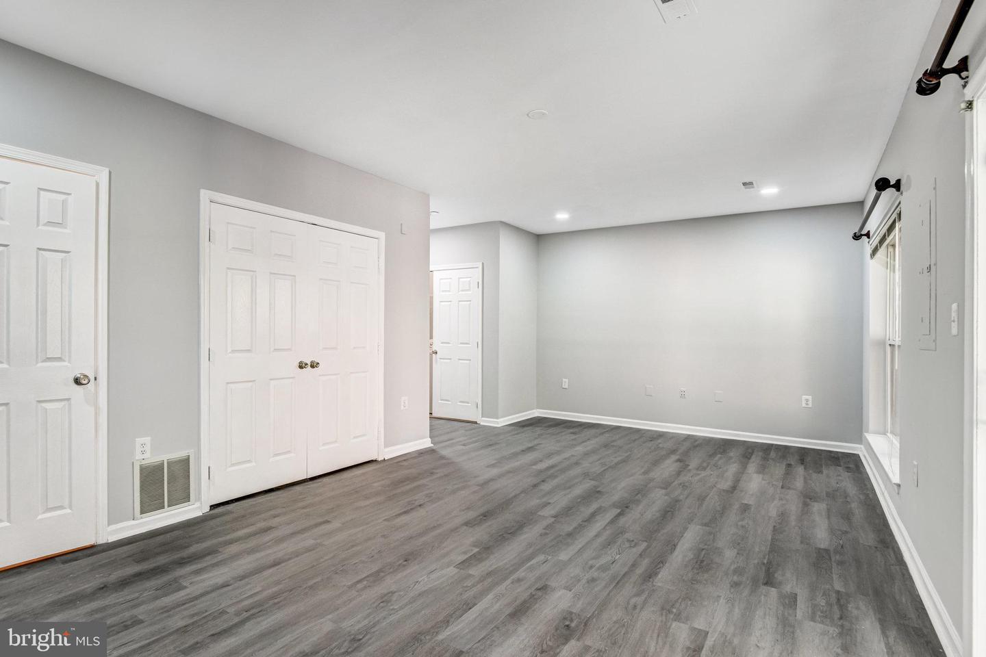 4737 GREAT HERON CIR, FAIRFAX, Virginia 22033, 3 Bedrooms Bedrooms, ,3 BathroomsBathrooms,Residential,For sale,4737 GREAT HERON CIR,VAFX2276274 MLS # VAFX2276274 4737 GREAT HERON CIR, FAIRFAX, Virginia 22033, 3 Bedrooms Bedrooms, ,3 BathroomsBathrooms,Residential,For sale,4737 GREAT HERON CIR,VAFX2276274 MLS # VAFX2276274