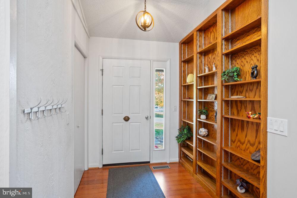 3210 ARROWHEAD RD, ROCKINGHAM, Virginia 22801, 4 Bedrooms Bedrooms, ,3 BathroomsBathrooms,Residential,For sale,3210 ARROWHEAD RD,VARO2002664 MLS # VARO2002664 3210 ARROWHEAD RD, ROCKINGHAM, Virginia 22801, 4 Bedrooms Bedrooms, ,3 BathroomsBathrooms,Residential,For sale,3210 ARROWHEAD RD,VARO2002664 MLS # VARO2002664