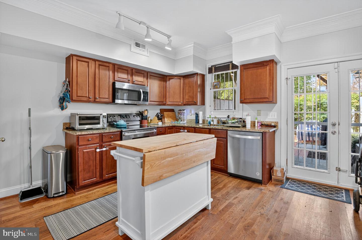 222 12TH PL NE, WASHINGTON, District Of Columbia 20002, 3 Bedrooms Bedrooms, ,2 BathroomsBathrooms,Residential,For sale,222 12TH PL NE,DCDC2229188 MLS # DCDC2229188 222 12TH PL NE, WASHINGTON, District Of Columbia 20002, 3 Bedrooms Bedrooms, ,2 BathroomsBathrooms,Residential,For sale,222 12TH PL NE,DCDC2229188 MLS # DCDC2229188