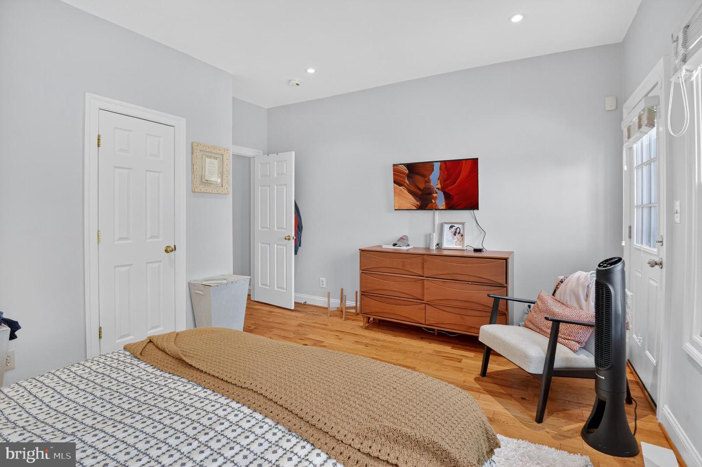 222 12TH PL NE, WASHINGTON, District Of Columbia 20002, 3 Bedrooms Bedrooms, ,2 BathroomsBathrooms,Residential,For sale,222 12TH PL NE,DCDC2229188 MLS # DCDC2229188 222 12TH PL NE, WASHINGTON, District Of Columbia 20002, 3 Bedrooms Bedrooms, ,2 BathroomsBathrooms,Residential,For sale,222 12TH PL NE,DCDC2229188 MLS # DCDC2229188