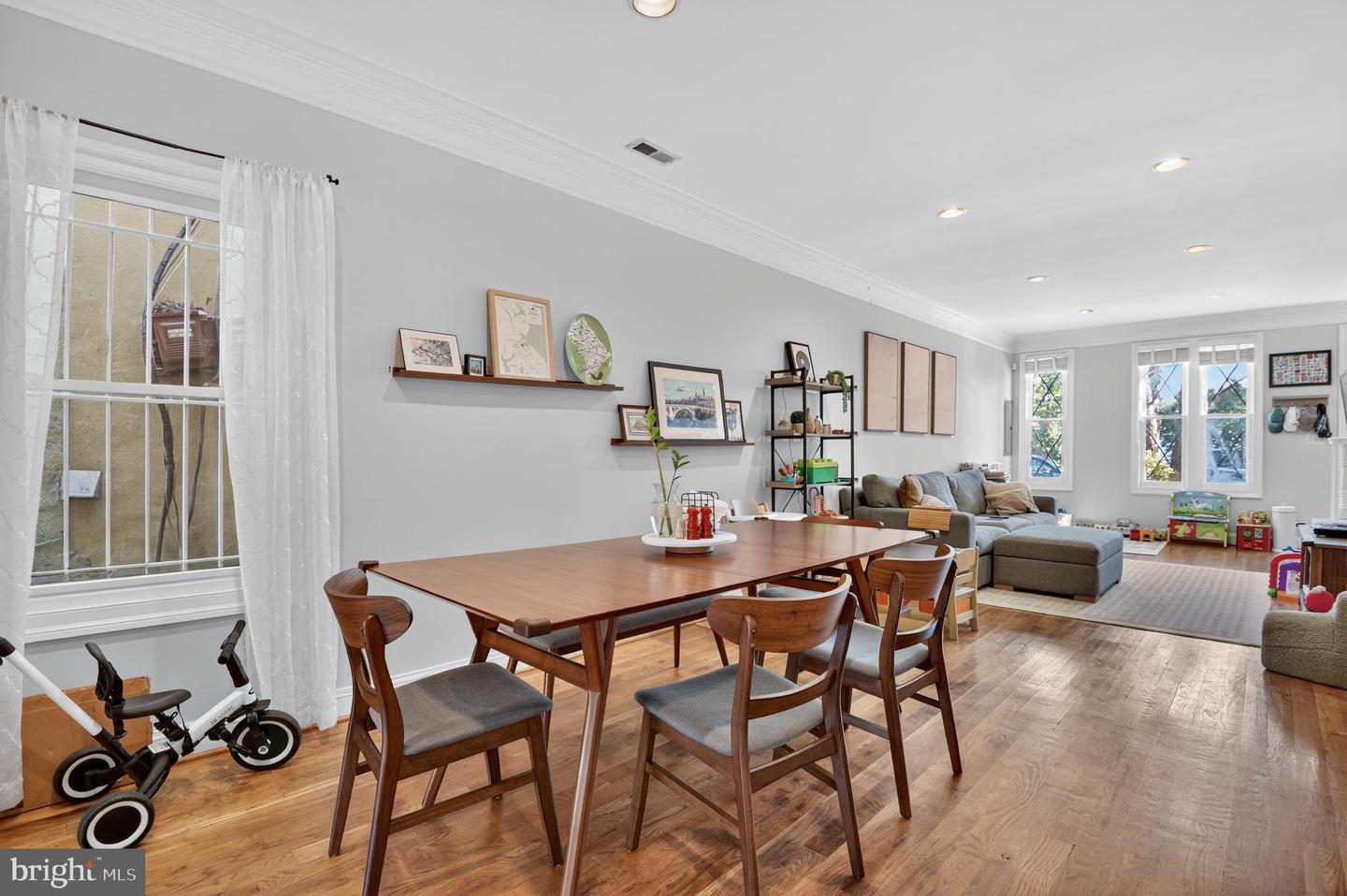 222 12TH PL NE, WASHINGTON, District Of Columbia 20002, 3 Bedrooms Bedrooms, ,2 BathroomsBathrooms,Residential,For sale,222 12TH PL NE,DCDC2229188 MLS # DCDC2229188 222 12TH PL NE, WASHINGTON, District Of Columbia 20002, 3 Bedrooms Bedrooms, ,2 BathroomsBathrooms,Residential,For sale,222 12TH PL NE,DCDC2229188 MLS # DCDC2229188
