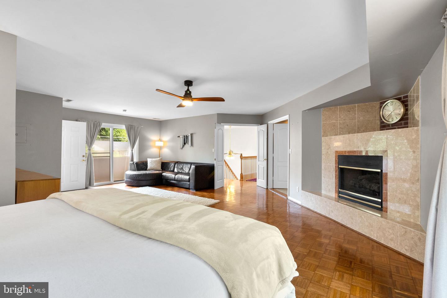 6663 KENNEDY LN, FALLS CHURCH, Virginia 22042, 5 Bedrooms Bedrooms, 14 Rooms Rooms,5 BathroomsBathrooms,Residential,For sale,6663 KENNEDY LN,VAFX2276372 MLS # VAFX2276372 6663 KENNEDY LN, FALLS CHURCH, Virginia 22042, 5 Bedrooms Bedrooms, 14 Rooms Rooms,5 BathroomsBathrooms,Residential,For sale,6663 KENNEDY LN,VAFX2276372 MLS # VAFX2276372