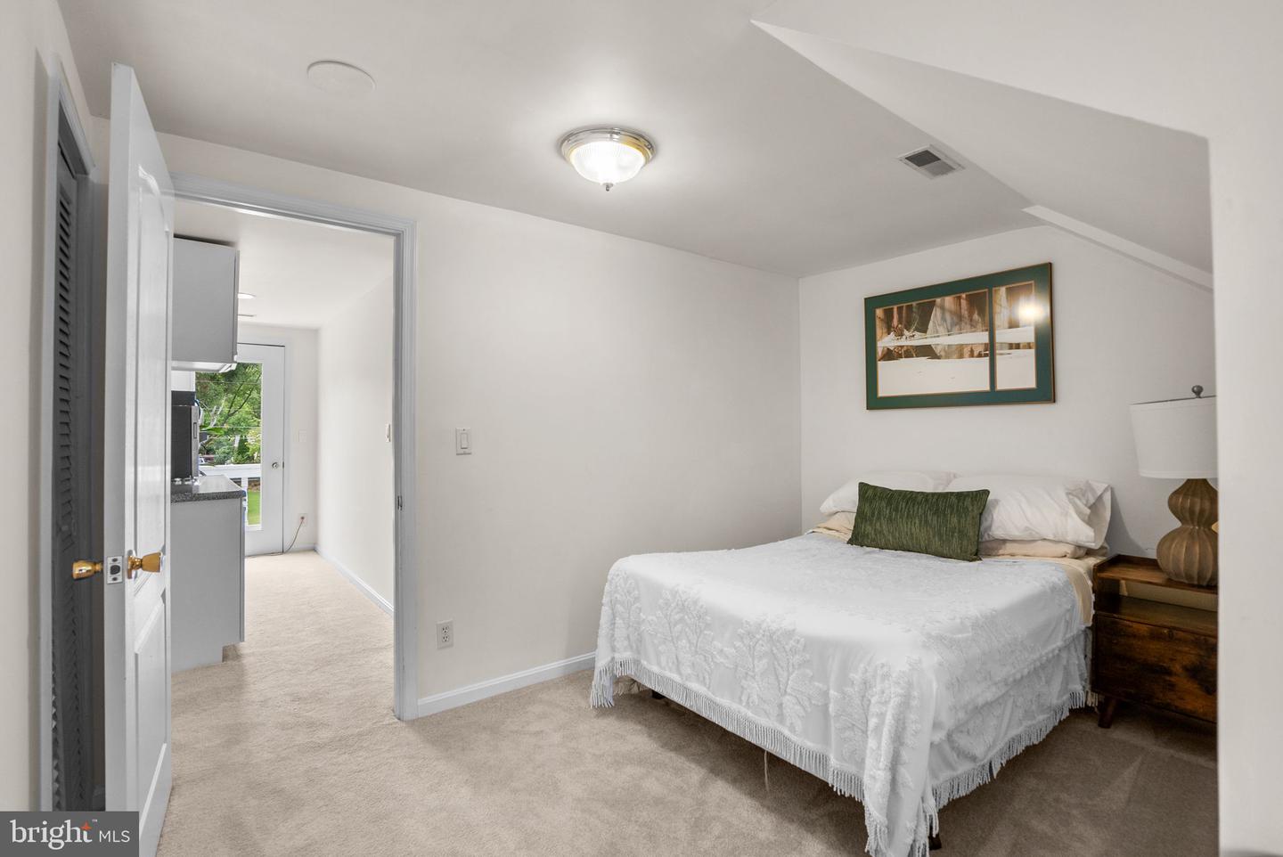6663 KENNEDY LN, FALLS CHURCH, Virginia 22042, 5 Bedrooms Bedrooms, 14 Rooms Rooms,5 BathroomsBathrooms,Residential,For sale,6663 KENNEDY LN,VAFX2276372 MLS # VAFX2276372 6663 KENNEDY LN, FALLS CHURCH, Virginia 22042, 5 Bedrooms Bedrooms, 14 Rooms Rooms,5 BathroomsBathrooms,Residential,For sale,6663 KENNEDY LN,VAFX2276372 MLS # VAFX2276372