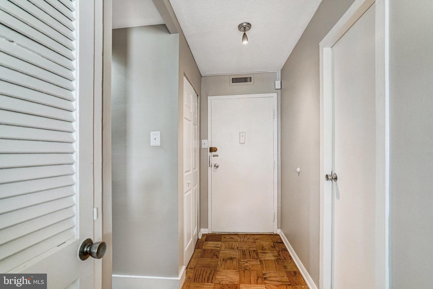 2030 N ADAMS ST #1112, ARLINGTON, Virginia 22201, ,1 BathroomBathrooms,Residential,For sale,2030 N ADAMS ST #1112,VAAR2065416 MLS # VAAR2065416 2030 N ADAMS ST #1112, ARLINGTON, Virginia 22201, ,1 BathroomBathrooms,Residential,For sale,2030 N ADAMS ST #1112,VAAR2065416 MLS # VAAR2065416