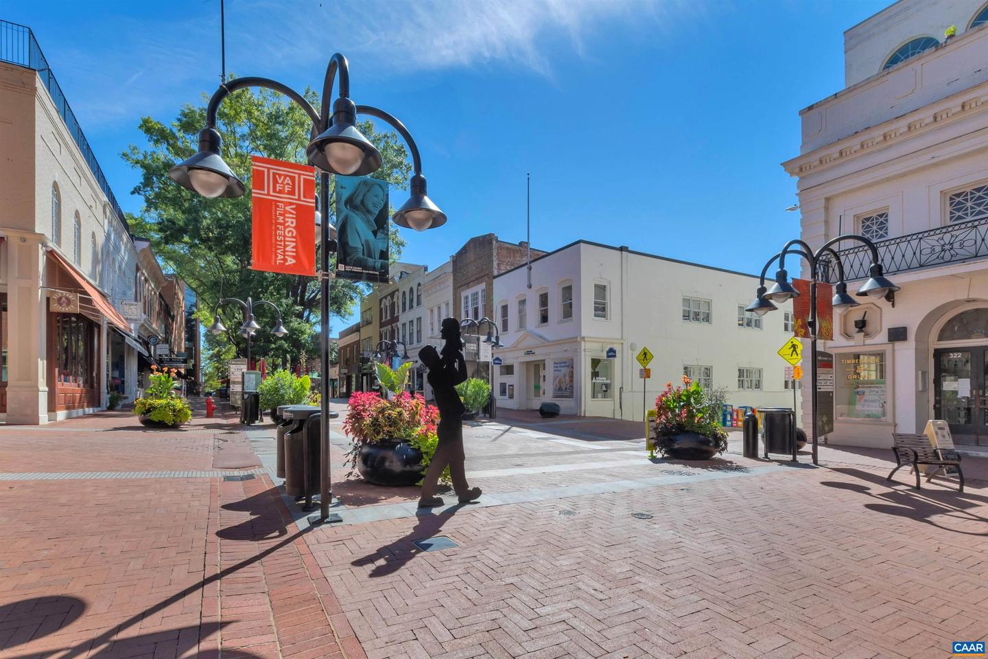 116 BRANDYWINE CT #116, CHARLOTTESVILLE, Virginia 22901, 3 Bedrooms Bedrooms, ,2 BathroomsBathrooms,Residential,For sale,116 BRANDYWINE CT #116,670460 MLS # 670460 116 BRANDYWINE CT #116, CHARLOTTESVILLE, Virginia 22901, 3 Bedrooms Bedrooms, ,2 BathroomsBathrooms,Residential,For sale,116 BRANDYWINE CT #116,670460 MLS # 670460