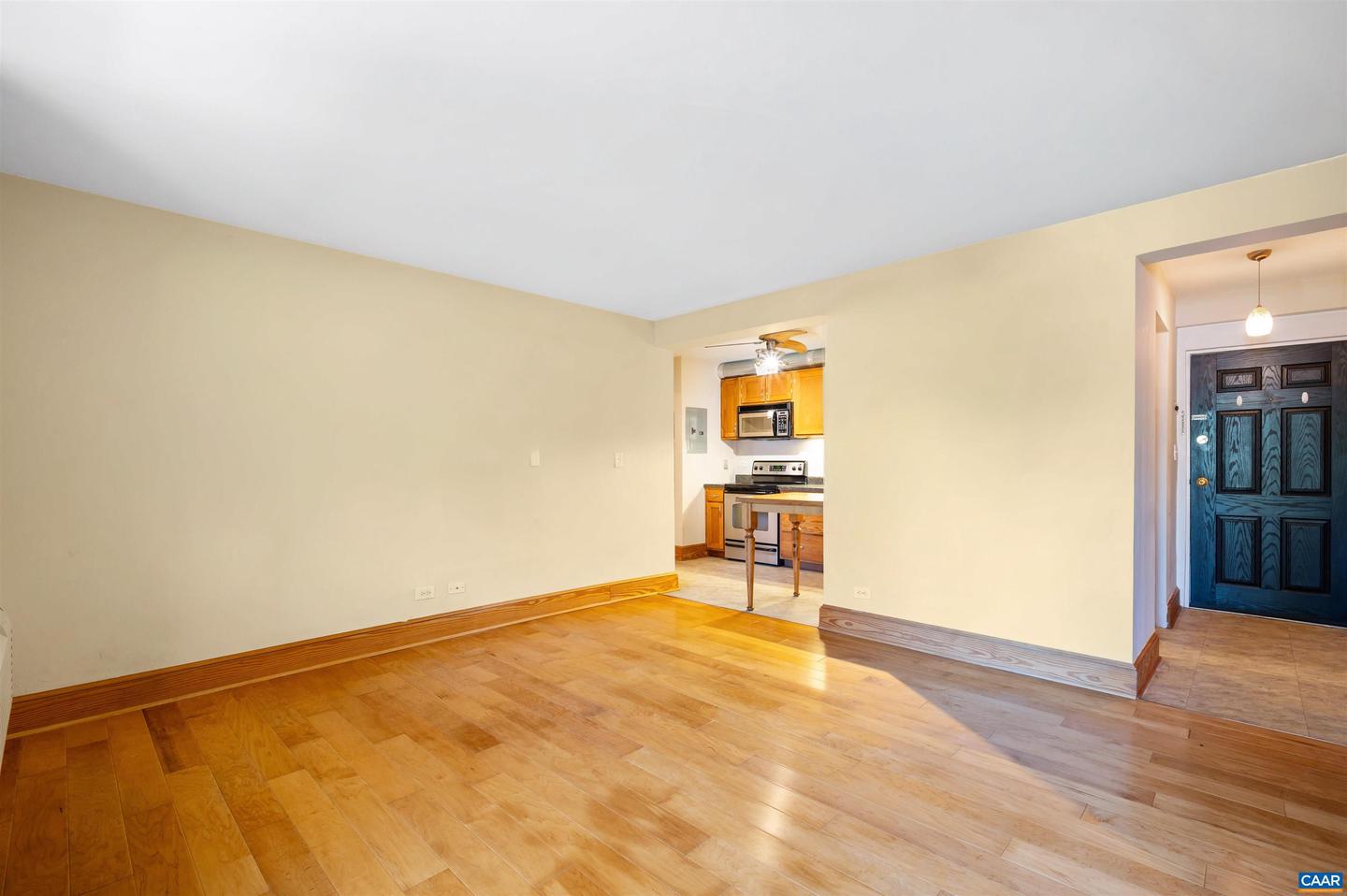 1800 JEFFERSON PARK AVE #39, CHARLOTTESVILLE, Virginia 22903, 1 Bedroom Bedrooms, ,1 BathroomBathrooms,Residential,For sale,1800 JEFFERSON PARK AVE #39,670463 MLS # 670463 1800 JEFFERSON PARK AVE #39, CHARLOTTESVILLE, Virginia 22903, 1 Bedroom Bedrooms, ,1 BathroomBathrooms,Residential,For sale,1800 JEFFERSON PARK AVE #39,670463 MLS # 670463