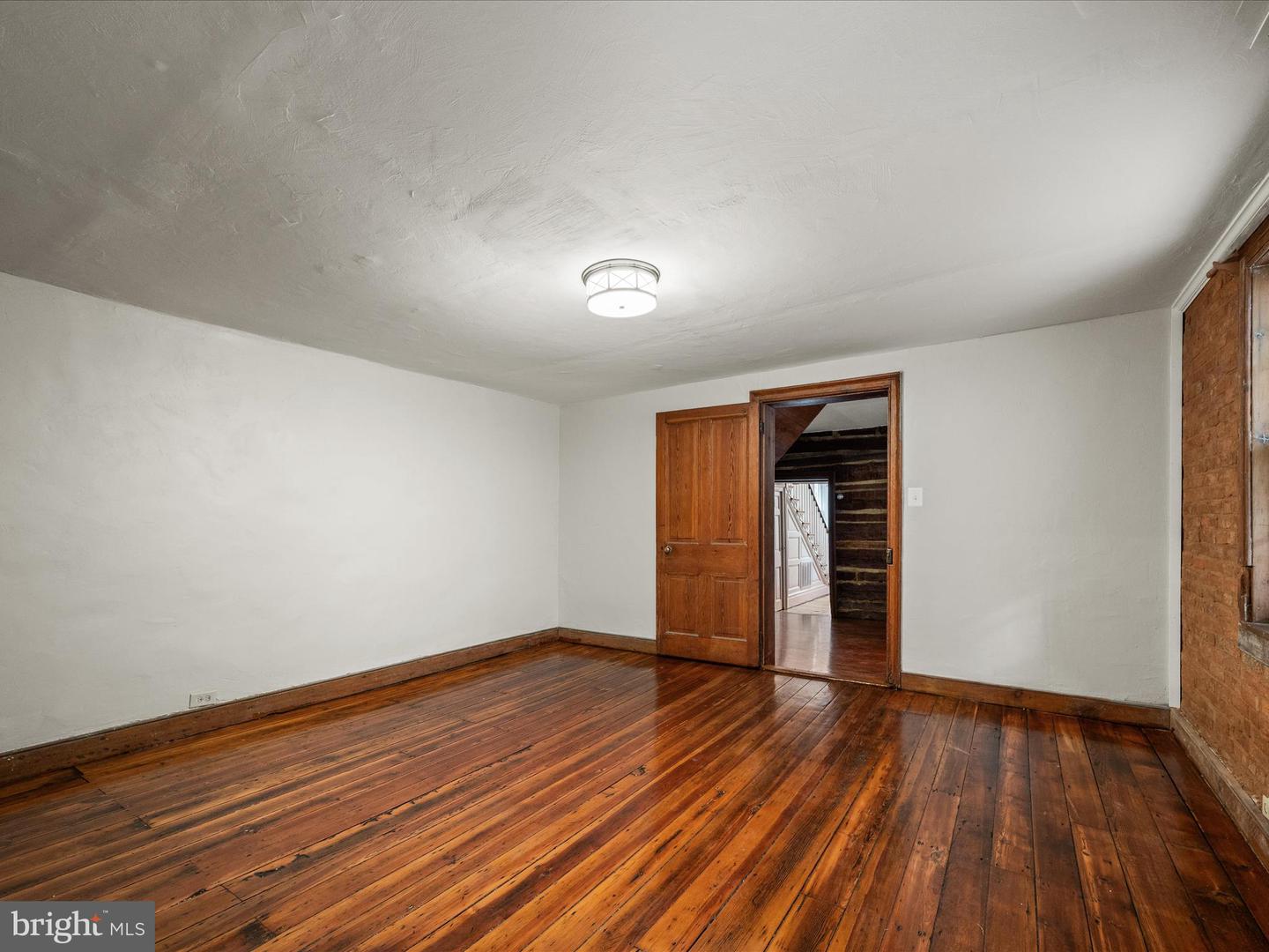 121 N WASHINGTON ST, WINCHESTER, Virginia 22601, 3 Bedrooms Bedrooms, ,2 BathroomsBathrooms,Residential,For sale,121 N WASHINGTON ST,VAWI2008930 MLS # VAWI2008930 121 N WASHINGTON ST, WINCHESTER, Virginia 22601, 3 Bedrooms Bedrooms, ,2 BathroomsBathrooms,Residential,For sale,121 N WASHINGTON ST,VAWI2008930 MLS # VAWI2008930