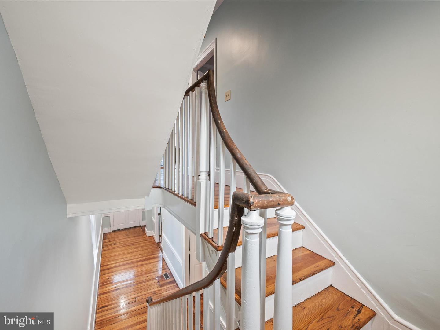 121 N WASHINGTON ST, WINCHESTER, Virginia 22601, 3 Bedrooms Bedrooms, ,2 BathroomsBathrooms,Residential,For sale,121 N WASHINGTON ST,VAWI2008930 MLS # VAWI2008930 121 N WASHINGTON ST, WINCHESTER, Virginia 22601, 3 Bedrooms Bedrooms, ,2 BathroomsBathrooms,Residential,For sale,121 N WASHINGTON ST,VAWI2008930 MLS # VAWI2008930