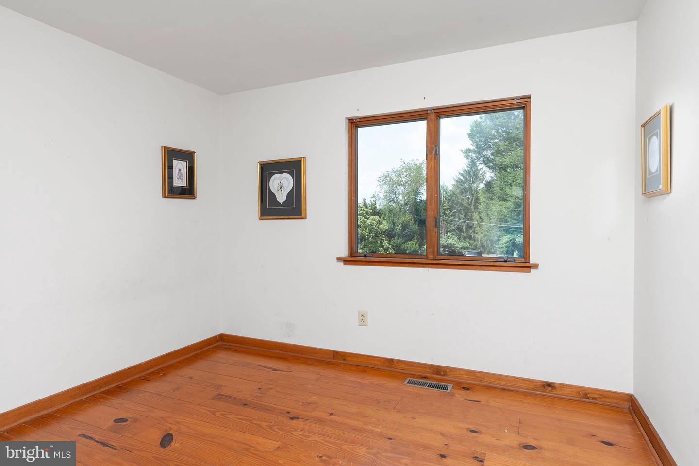 18 PROVIDENCE LN, WAYNESBORO, Virginia 22980, 1 Bedroom Bedrooms, ,1 BathroomBathrooms,Residential,For sale,18 PROVIDENCE LN,VAAG2002650 MLS # VAAG2002650 18 PROVIDENCE LN, WAYNESBORO, Virginia 22980, 1 Bedroom Bedrooms, ,1 BathroomBathrooms,Residential,For sale,18 PROVIDENCE LN,VAAG2002650 MLS # VAAG2002650