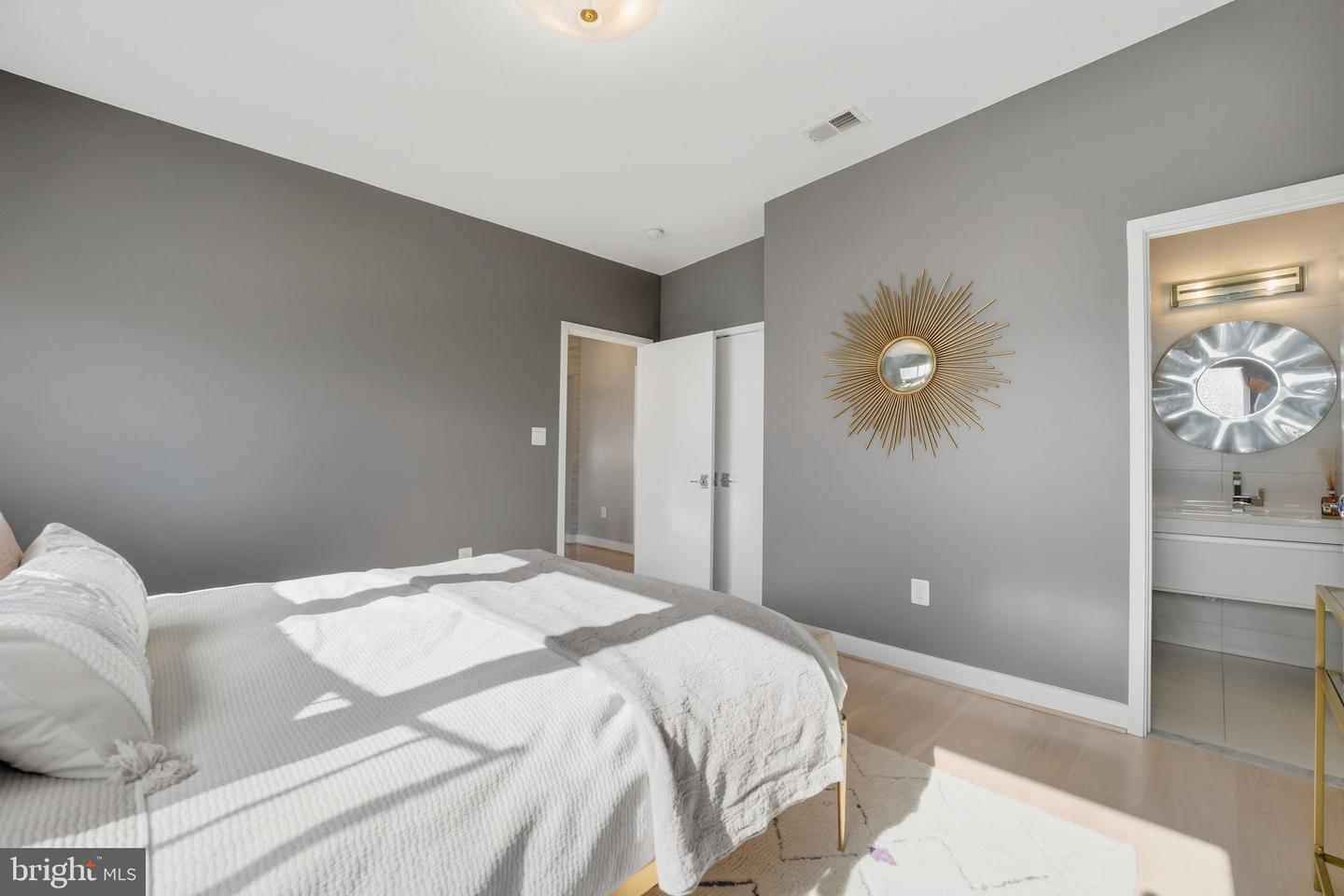 1404 N HERNDON ST, ARLINGTON, Virginia 22201, 4 Bedrooms Bedrooms, ,4 BathroomsBathrooms,Residential,For sale,1404 N HERNDON ST,VAAR2063294 MLS # VAAR2063294 1404 N HERNDON ST, ARLINGTON, Virginia 22201, 4 Bedrooms Bedrooms, ,4 BathroomsBathrooms,Residential,For sale,1404 N HERNDON ST,VAAR2063294 MLS # VAAR2063294