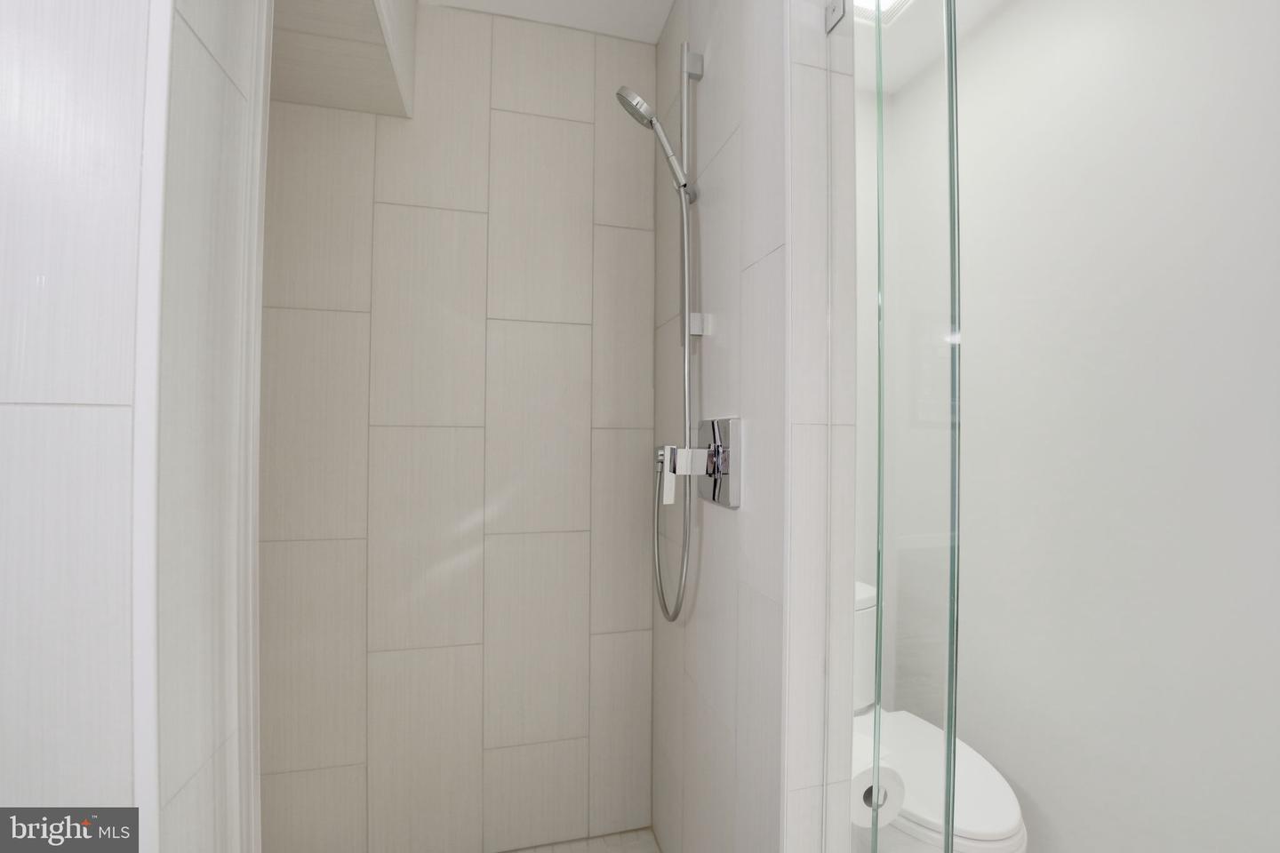 1404 N HERNDON ST, ARLINGTON, Virginia 22201, 4 Bedrooms Bedrooms, ,4 BathroomsBathrooms,Residential,For sale,1404 N HERNDON ST,VAAR2063294 MLS # VAAR2063294 1404 N HERNDON ST, ARLINGTON, Virginia 22201, 4 Bedrooms Bedrooms, ,4 BathroomsBathrooms,Residential,For sale,1404 N HERNDON ST,VAAR2063294 MLS # VAAR2063294