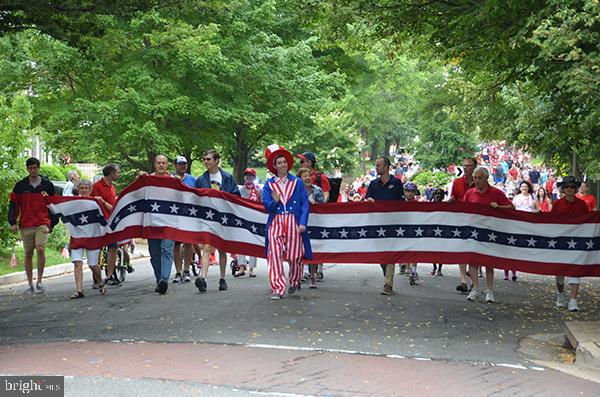 1404 N HERNDON ST, ARLINGTON, Virginia 22201, 4 Bedrooms Bedrooms, ,4 BathroomsBathrooms,Residential,For sale,1404 N HERNDON ST,VAAR2063294 MLS # VAAR2063294