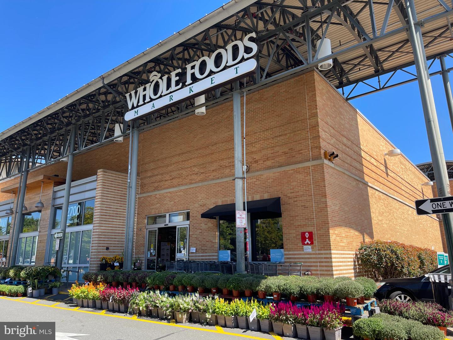 1404 N HERNDON ST, ARLINGTON, Virginia 22201, 4 Bedrooms Bedrooms, ,4 BathroomsBathrooms,Residential,For sale,1404 N HERNDON ST,VAAR2063294 MLS # VAAR2063294