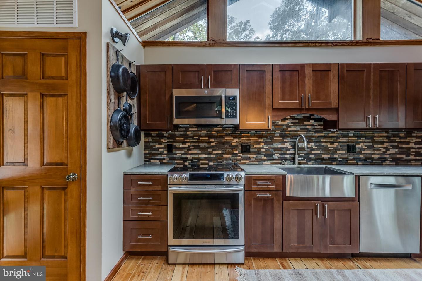 185 BLUE BIRD LN, BOYCE, Virginia 22620, 3 Bedrooms Bedrooms, ,2 BathroomsBathrooms,Residential,For sale,185 BLUE BIRD LN,VACL2006136 MLS # VACL2006136 185 BLUE BIRD LN, BOYCE, Virginia 22620, 3 Bedrooms Bedrooms, ,2 BathroomsBathrooms,Residential,For sale,185 BLUE BIRD LN,VACL2006136 MLS # VACL2006136
