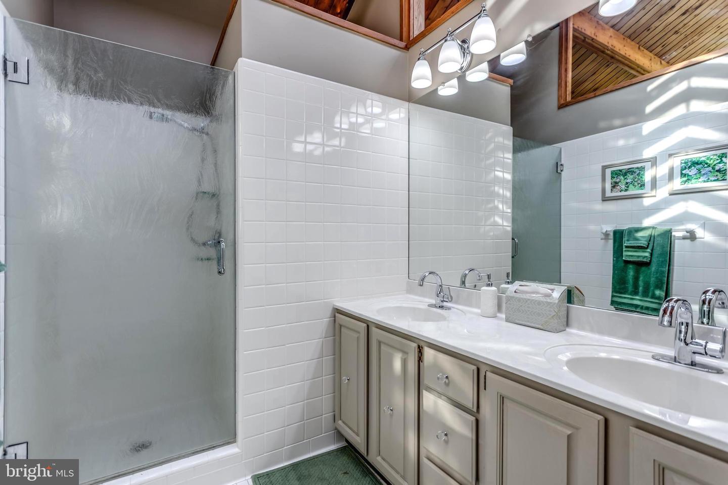 185 BLUE BIRD LN, BOYCE, Virginia 22620, 3 Bedrooms Bedrooms, ,2 BathroomsBathrooms,Residential,For sale,185 BLUE BIRD LN,VACL2006136 MLS # VACL2006136 185 BLUE BIRD LN, BOYCE, Virginia 22620, 3 Bedrooms Bedrooms, ,2 BathroomsBathrooms,Residential,For sale,185 BLUE BIRD LN,VACL2006136 MLS # VACL2006136