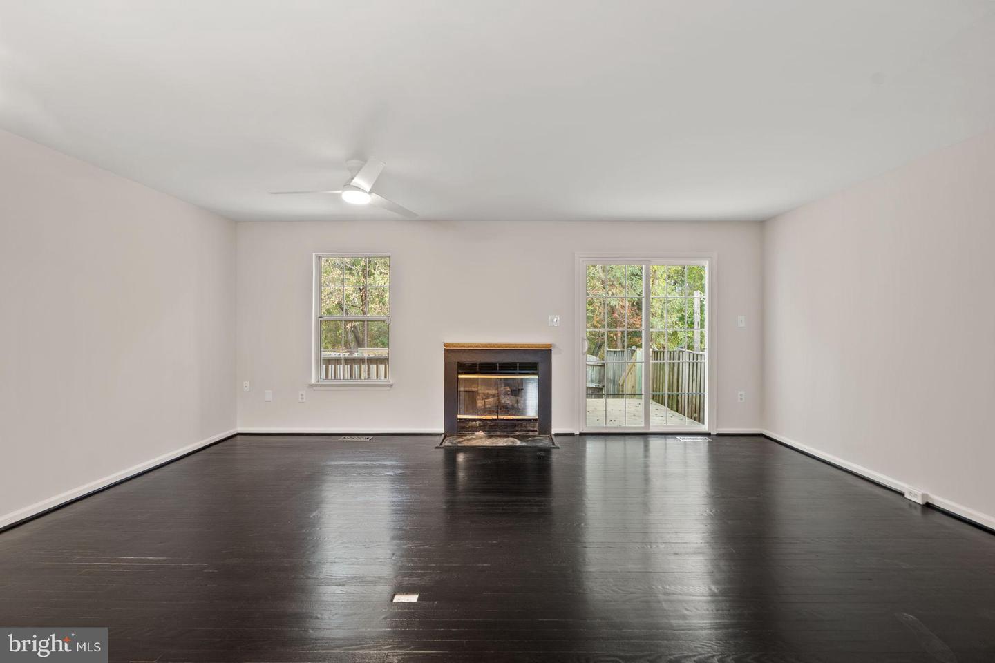 3681 DAHLGREN PL, DUMFRIES, Virginia 22026, 3 Bedrooms Bedrooms, 10 Rooms Rooms,2 BathroomsBathrooms,Residential,For sale,3681 DAHLGREN PL,VAPW2105988 MLS # VAPW2105988