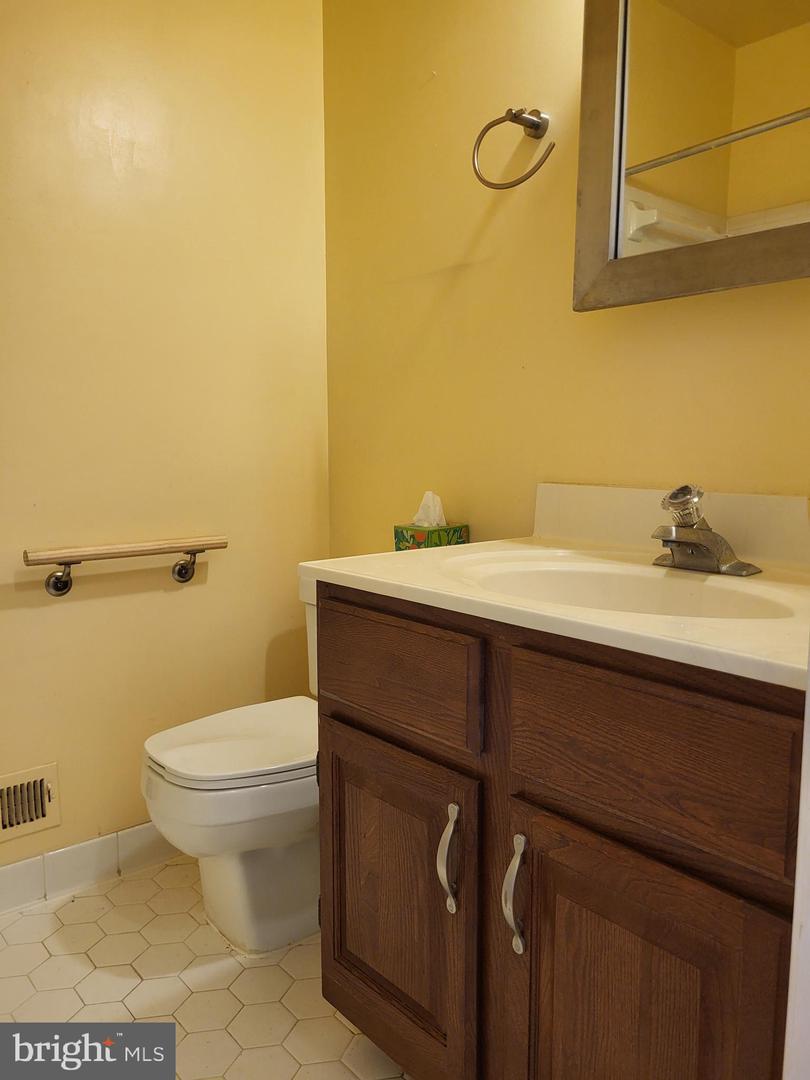 202 STRATFORD PL SW, LEESBURG, Virginia 20175, 3 Bedrooms Bedrooms, ,2 BathroomsBathrooms,Residential,For sale,202 STRATFORD PL SW,VALO2109120 MLS # VALO2109120 202 STRATFORD PL SW, LEESBURG, Virginia 20175, 3 Bedrooms Bedrooms, ,2 BathroomsBathrooms,Residential,For sale,202 STRATFORD PL SW,VALO2109120 MLS # VALO2109120