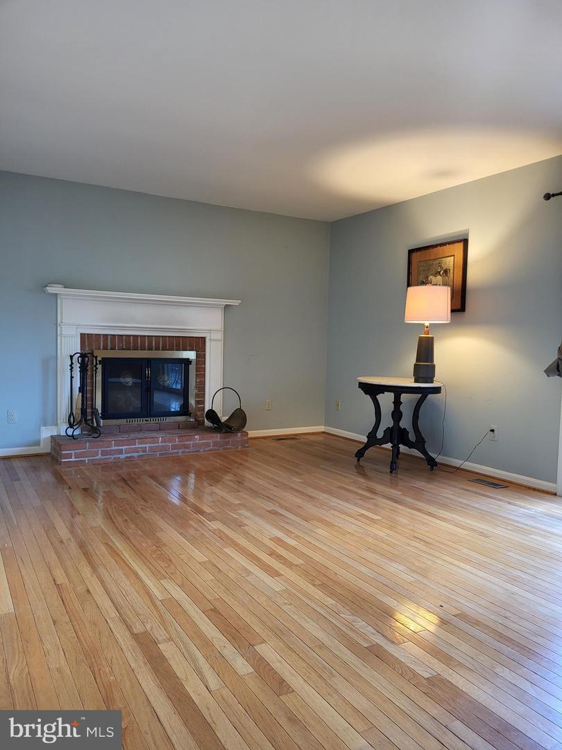 202 STRATFORD PL SW, LEESBURG, Virginia 20175, 3 Bedrooms Bedrooms, ,2 BathroomsBathrooms,Residential,For sale,202 STRATFORD PL SW,VALO2109120 MLS # VALO2109120 202 STRATFORD PL SW, LEESBURG, Virginia 20175, 3 Bedrooms Bedrooms, ,2 BathroomsBathrooms,Residential,For sale,202 STRATFORD PL SW,VALO2109120 MLS # VALO2109120