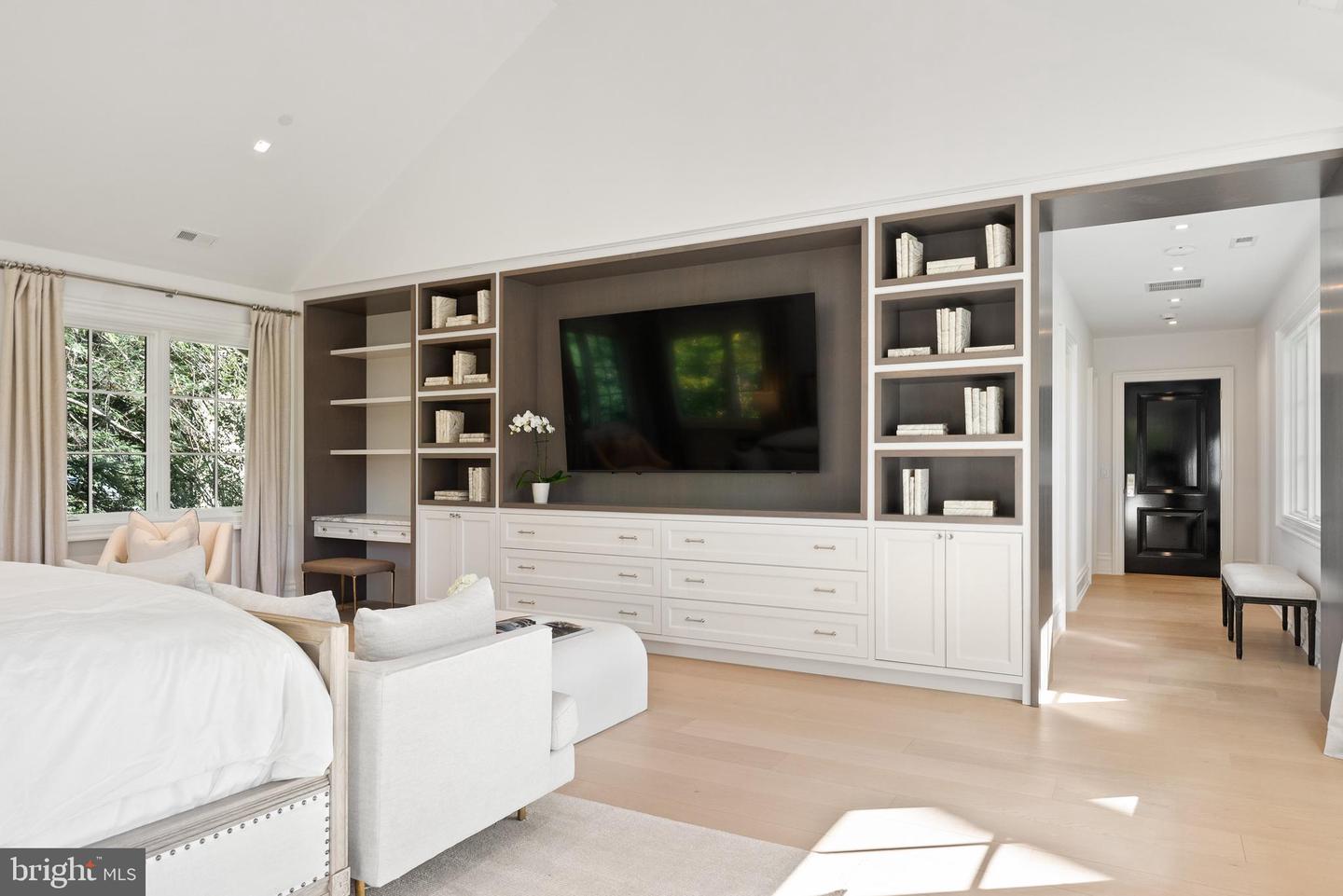 4939 QUEBEC ST NW, WASHINGTON, District Of Columbia 20016, 6 Bedrooms Bedrooms, ,5 BathroomsBathrooms,Residential,For sale,4939 QUEBEC ST NW,DCDC2228932 MLS # DCDC2228932 4939 QUEBEC ST NW, WASHINGTON, District Of Columbia 20016, 6 Bedrooms Bedrooms, ,5 BathroomsBathrooms,Residential,For sale,4939 QUEBEC ST NW,DCDC2228932 MLS # DCDC2228932